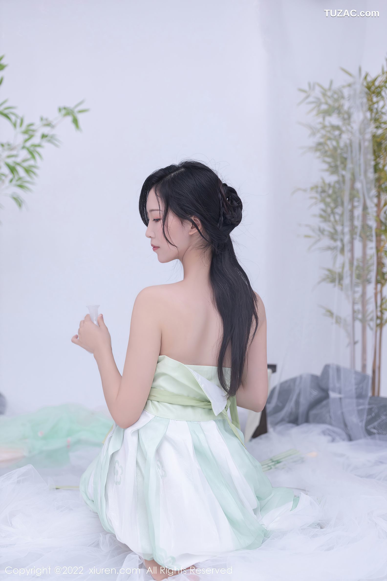 XiuRen-No.5345-利世-浅绿薄纱