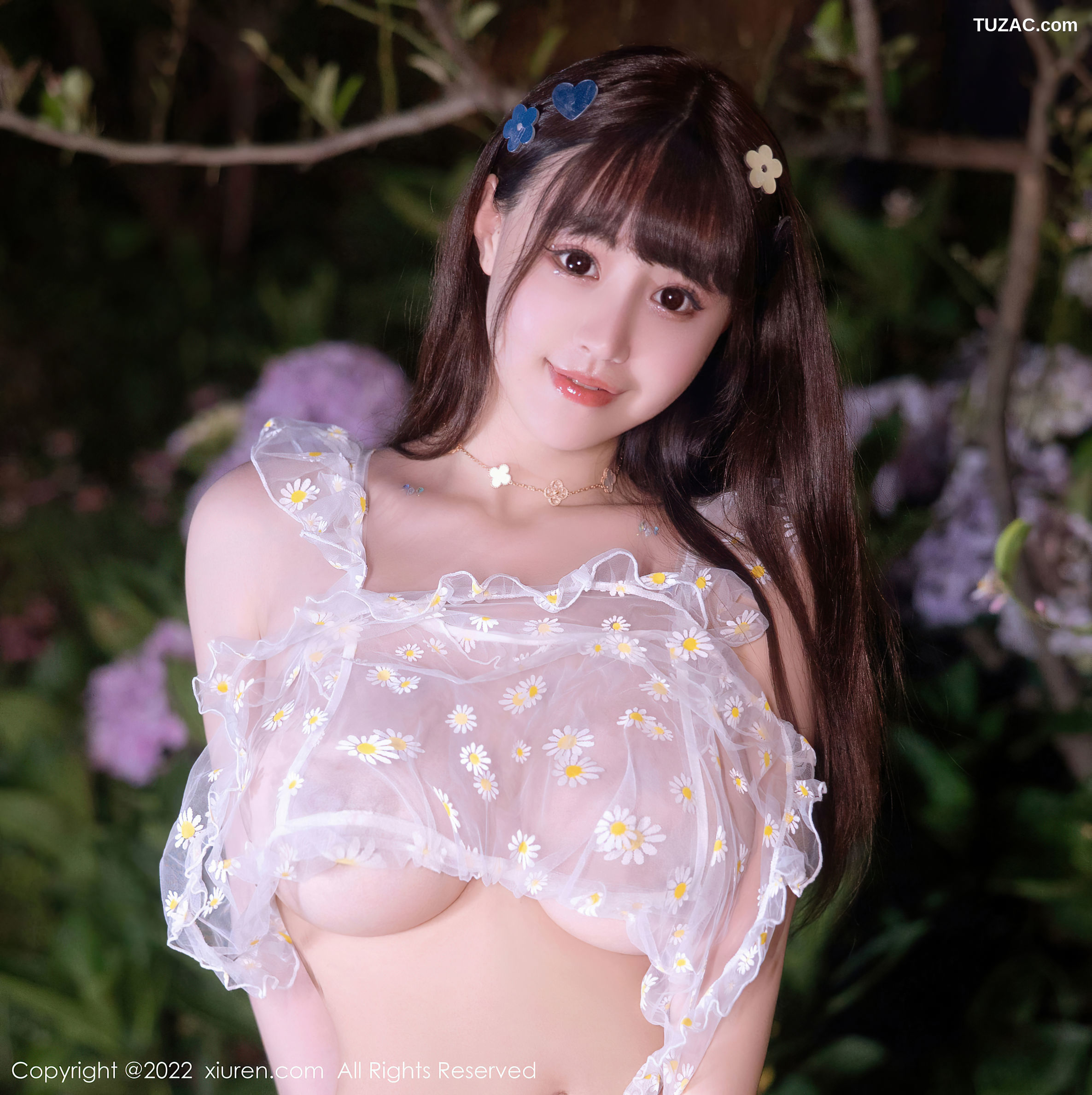 XiuRen-No.5358-朱可儿-白色轻透薄纱配蕾丝袜