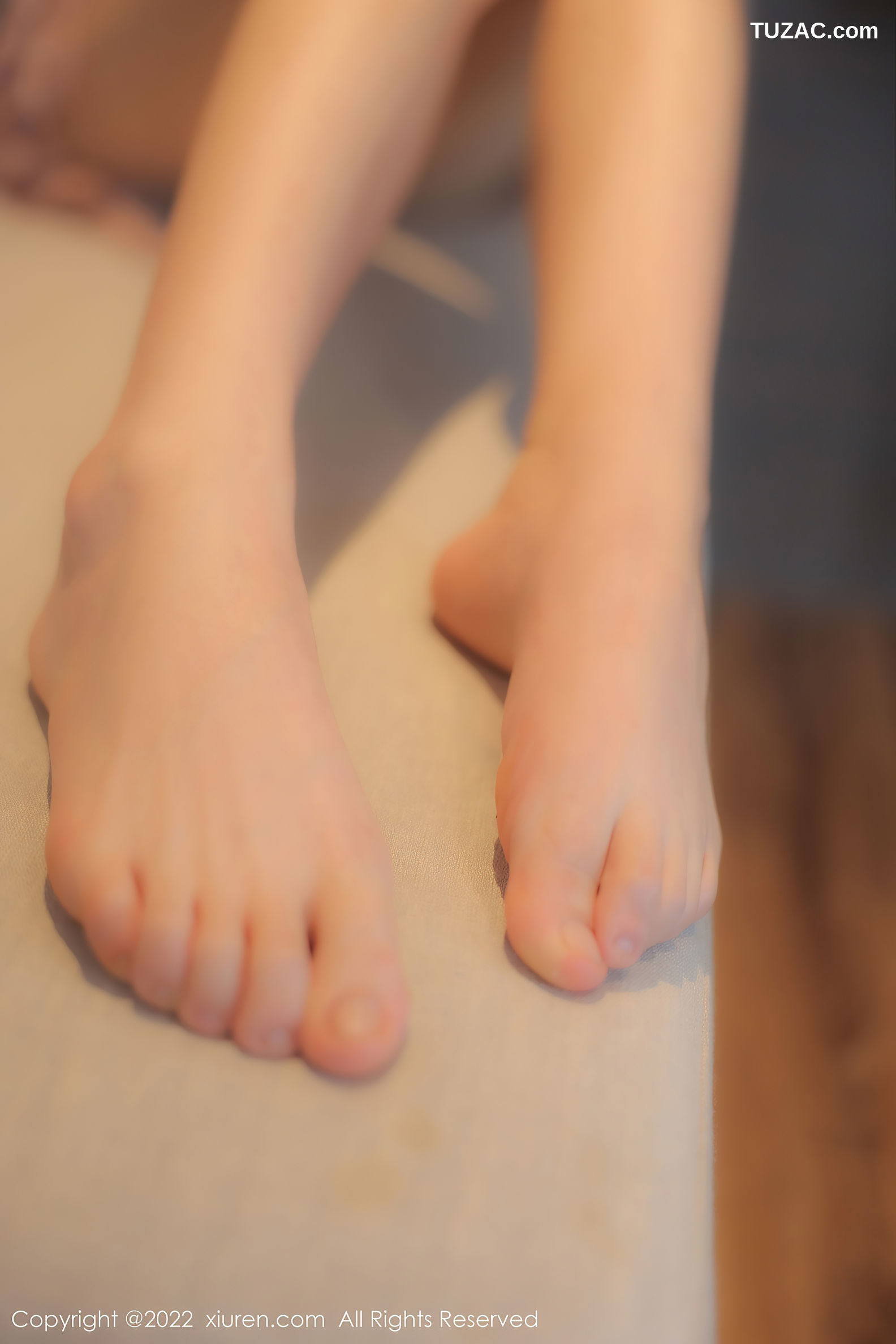 XiuRen-No.5408-77qiqi-浅粉睡衣丁字裤