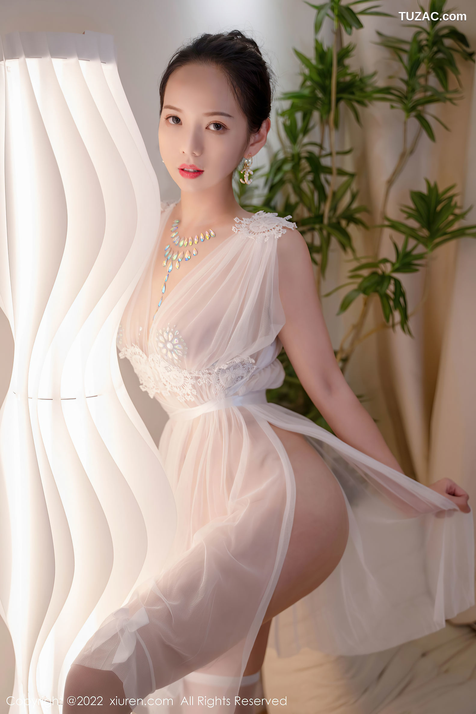 XiuRen-No.5434-大美妞儿-白纱透视裙真空乳贴