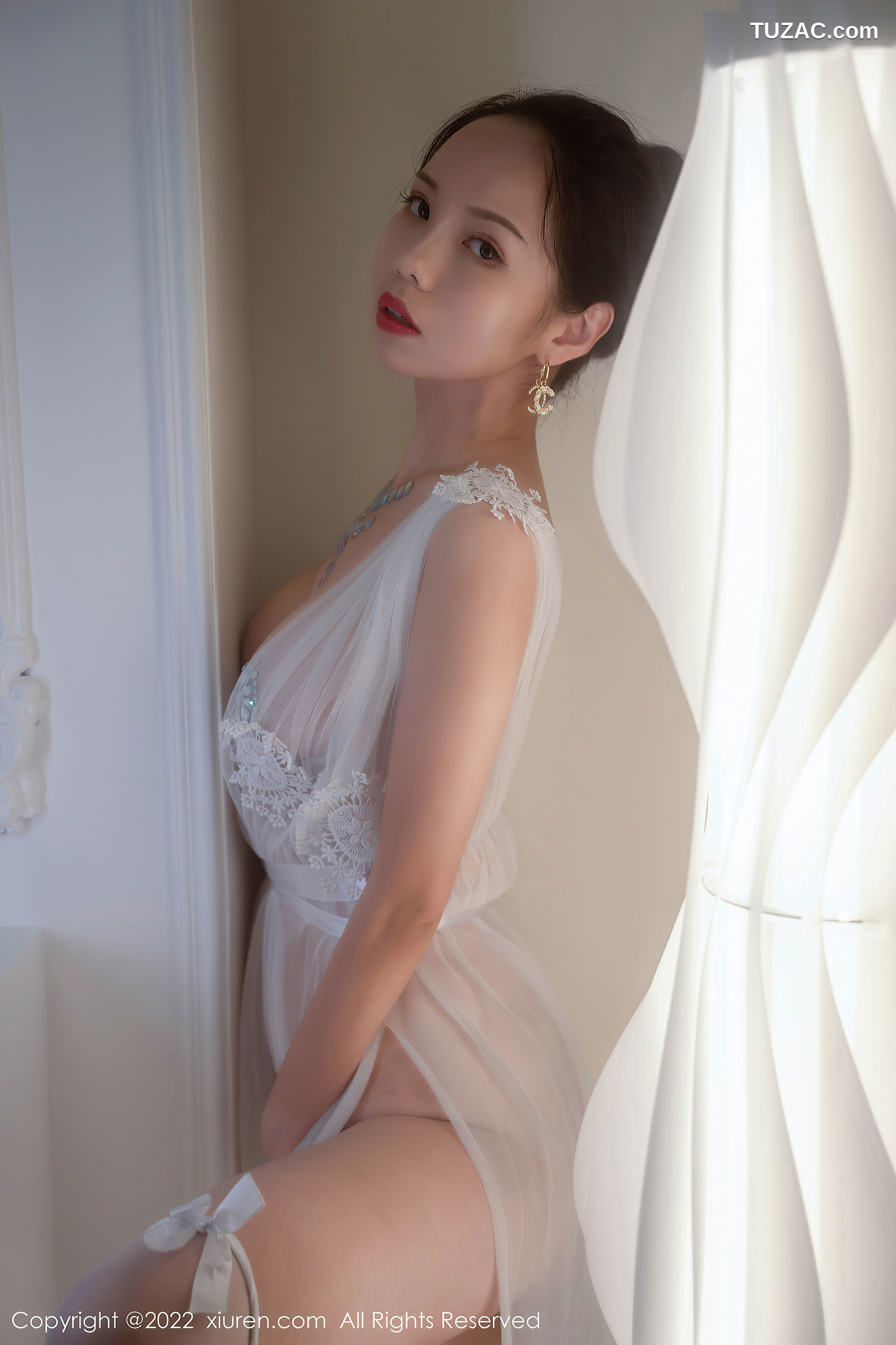 XiuRen-No.5434-大美妞儿-白纱透视裙真空乳贴