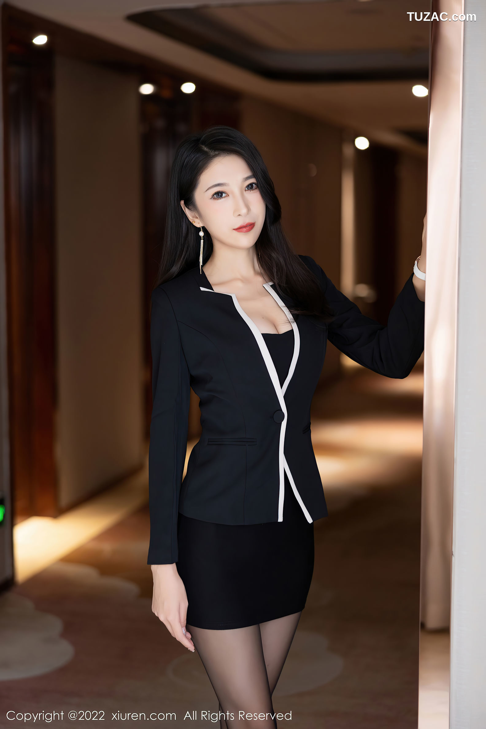 XiuRen-No.5473-林乐一-深蓝职业裙装