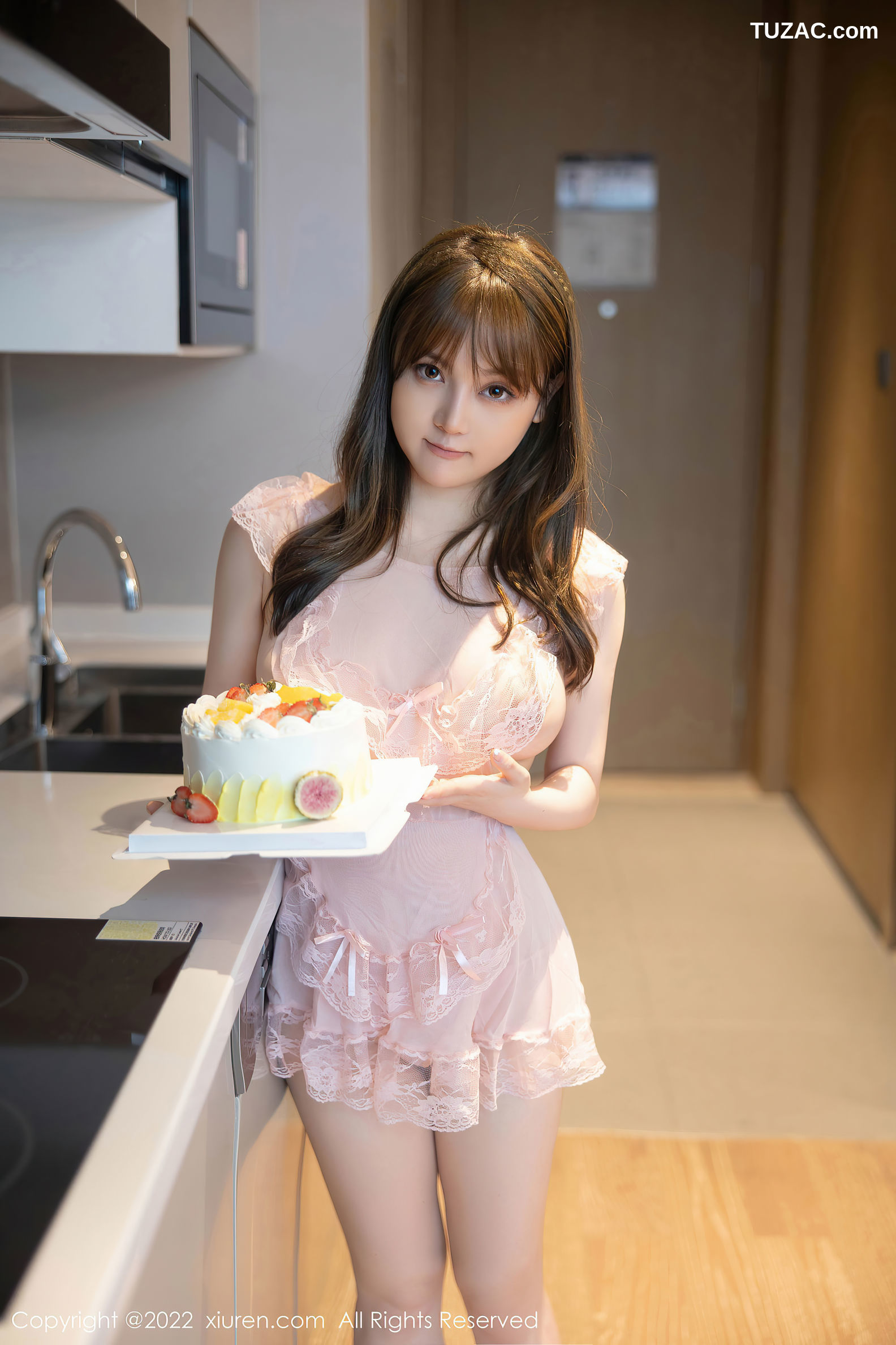 XiuRen-No.5497-豆瓣酱-淡粉蕾丝女仆围裙