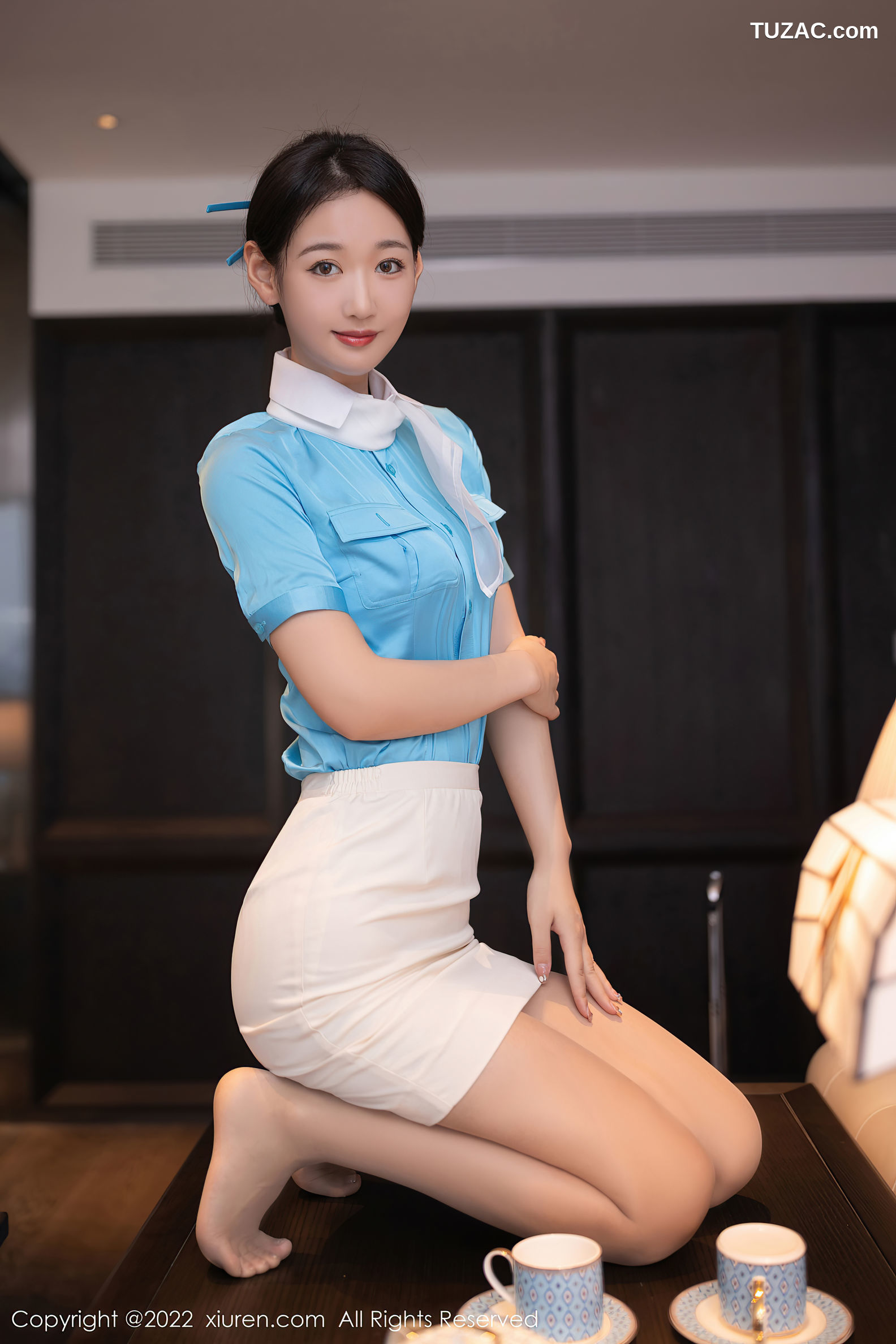 XiuRen-No.5510-唐安琪-蓝衫白裙空姐白色内衣肉丝