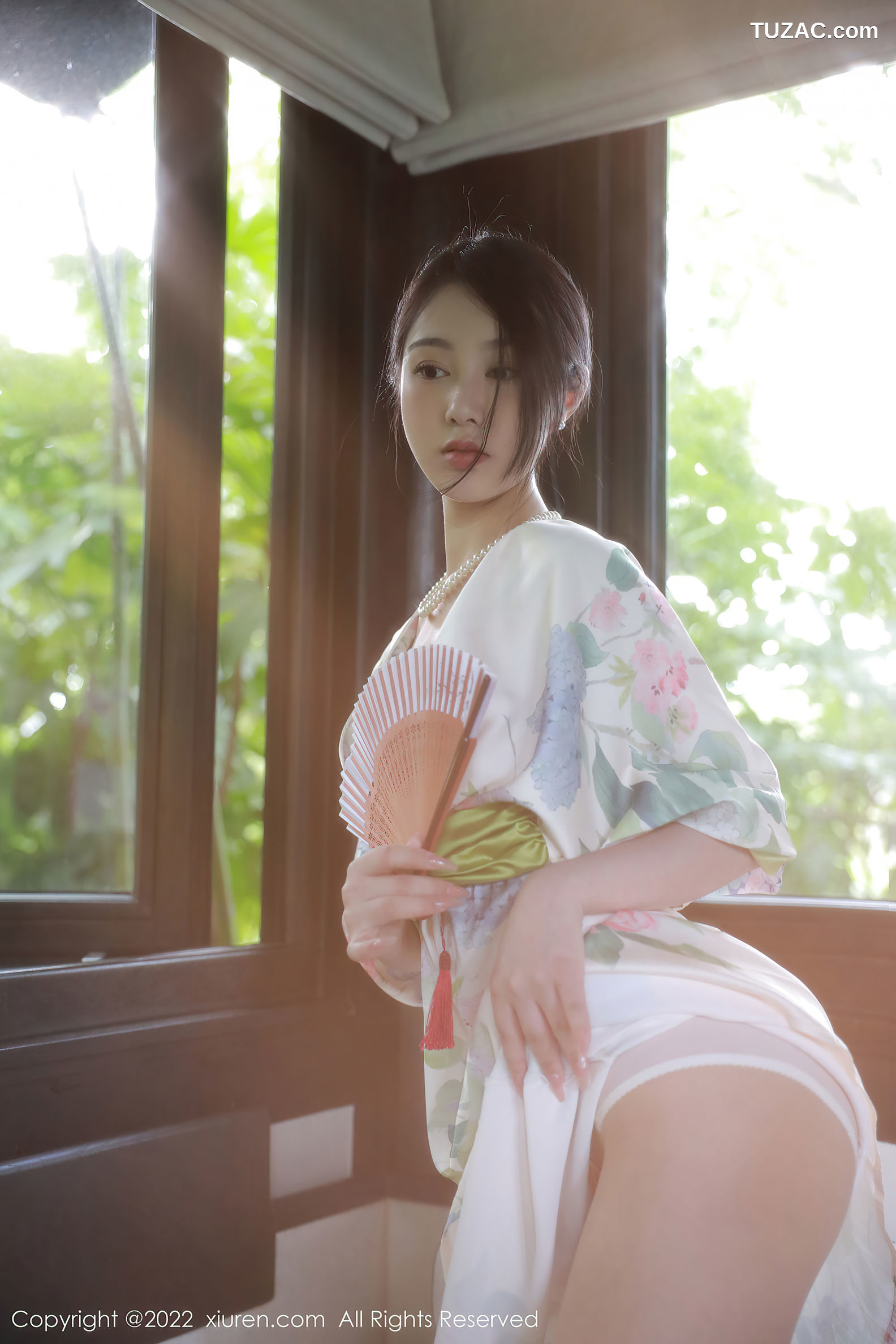 XiuRen-No.5514-谢晚晚-印花白古风裙肉丝