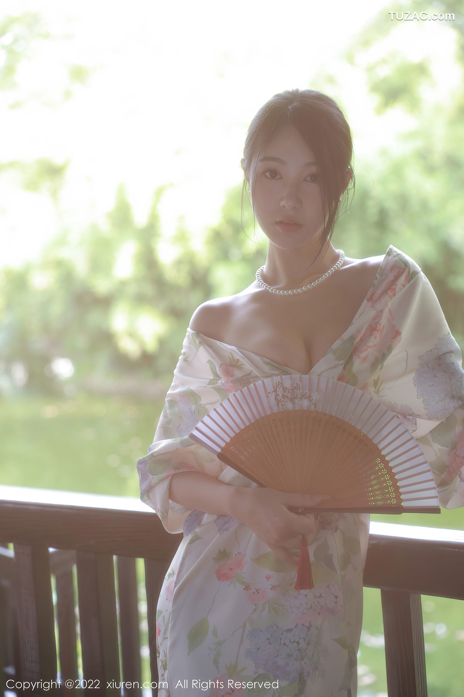 XiuRen-No.5514-谢晚晚-印花白古风裙肉丝