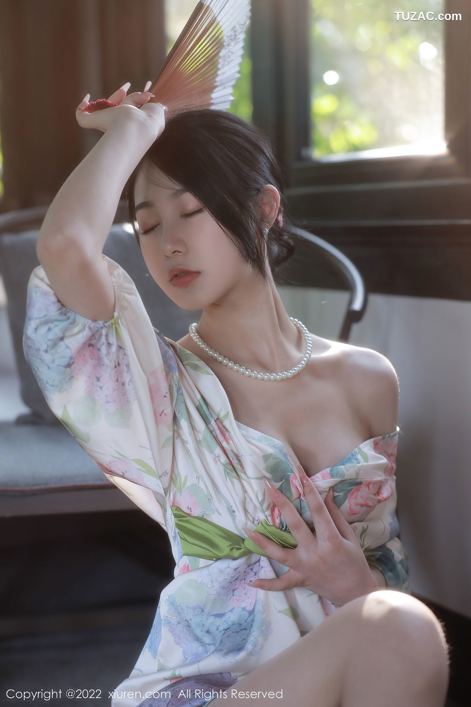 XiuRen-No.5514-谢晚晚-印花白古风裙肉丝