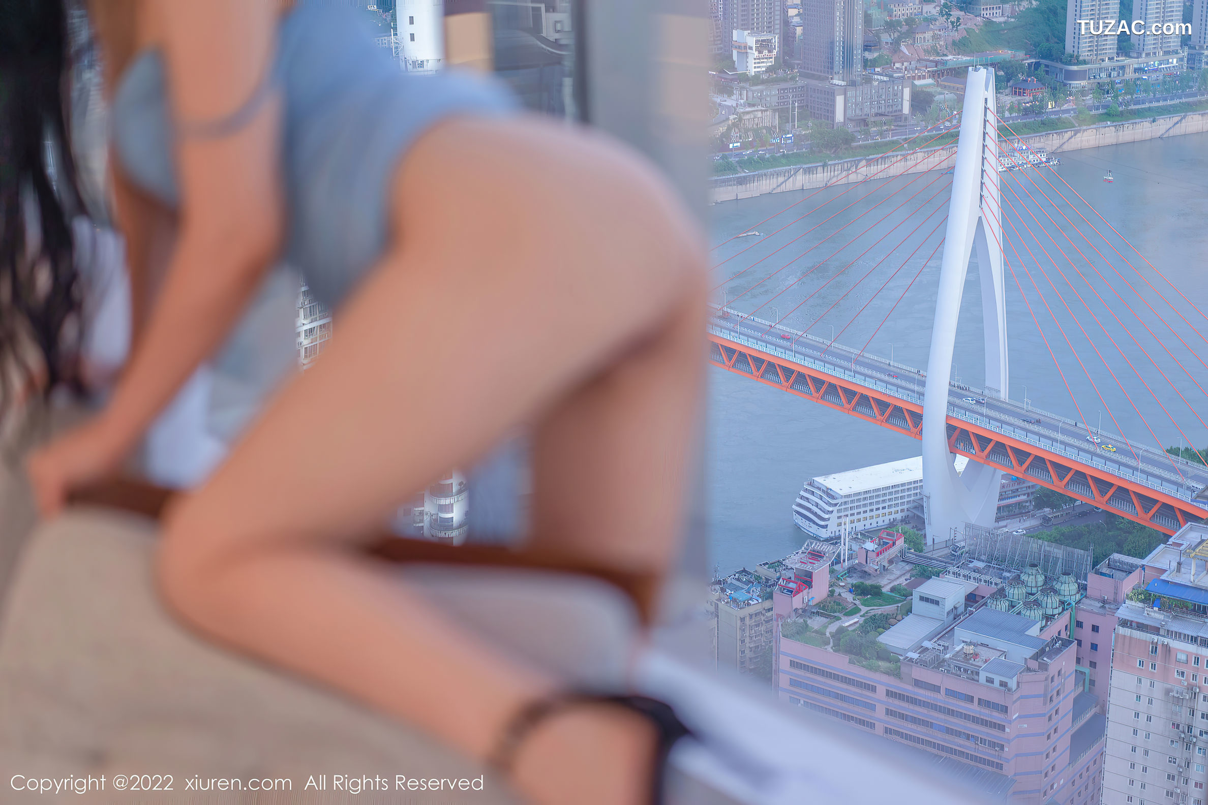 XiuRen-No.5550-刘钰儿-淡蓝吊带长裙