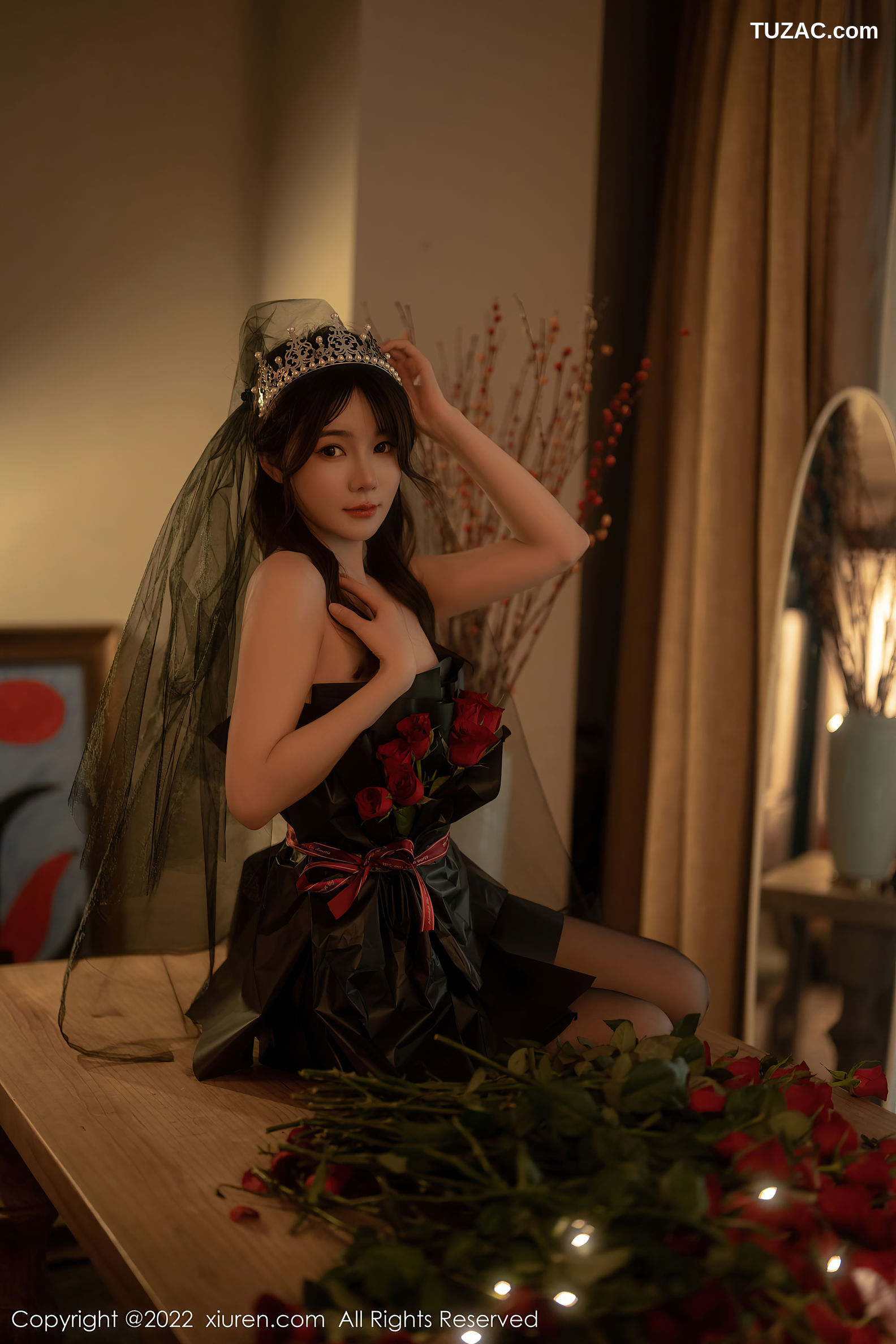 XiuRen-No.5552-婠婠么-玫瑰公主黑丝