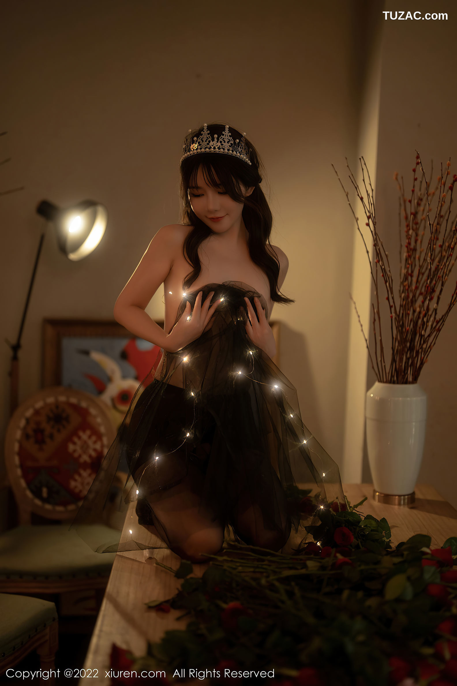 XiuRen-No.5552-婠婠么-玫瑰公主黑丝