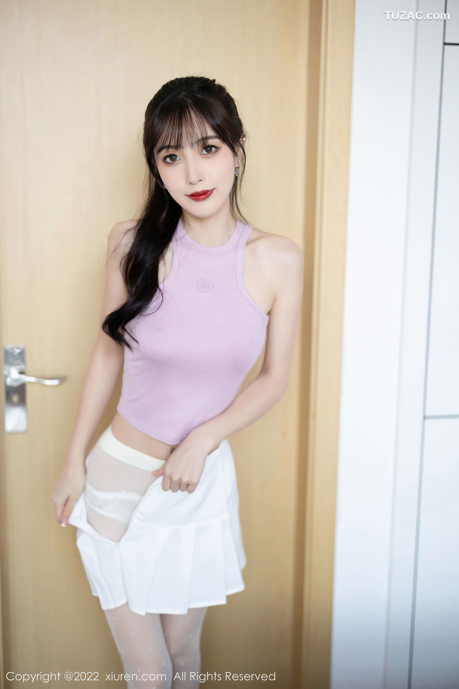XiuRen-No.5622-林星阑-淡紫背心白短裙白内白丝