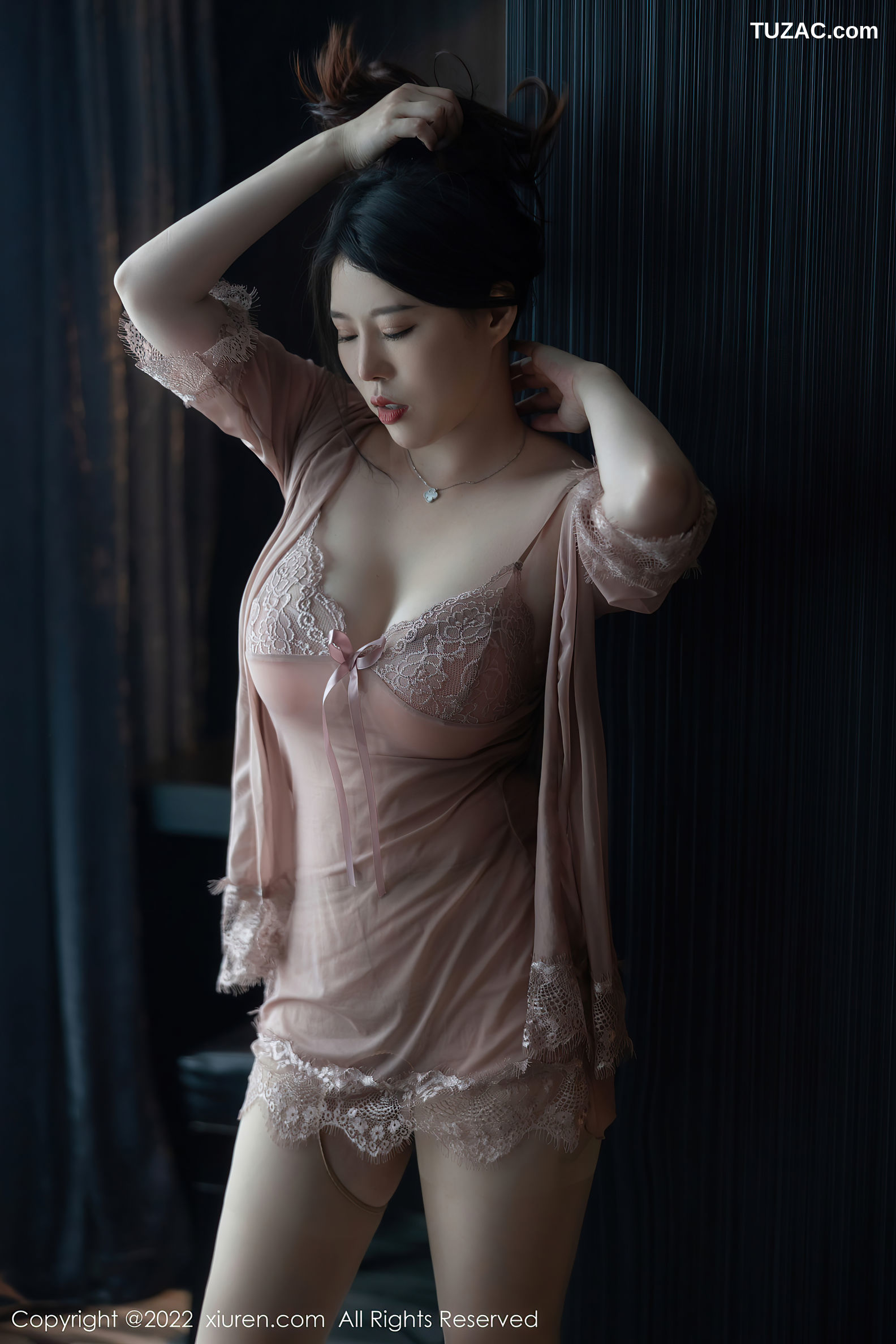 XiuRen-No.5641-白茹雪-暗粉透视睡衣蕾丝内衣