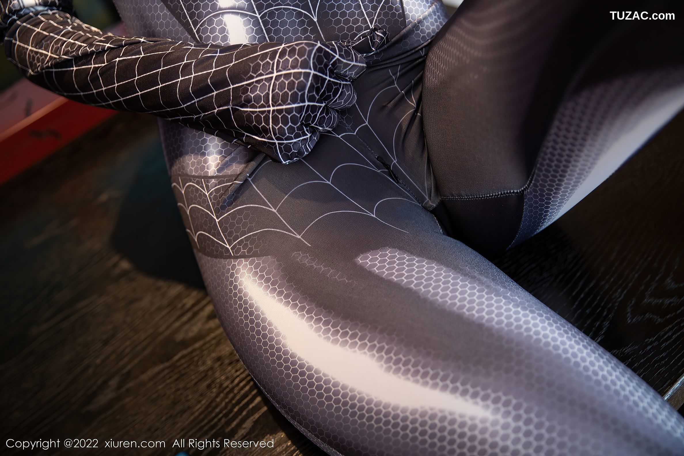 XiuRen-No.5695-江真真-灰色蜘蛛侠