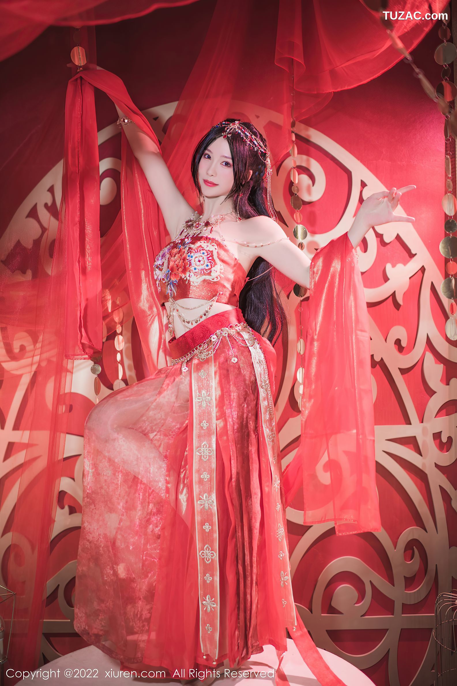 XiuRen-No.5699-利世-红裙西域公主红带束胸