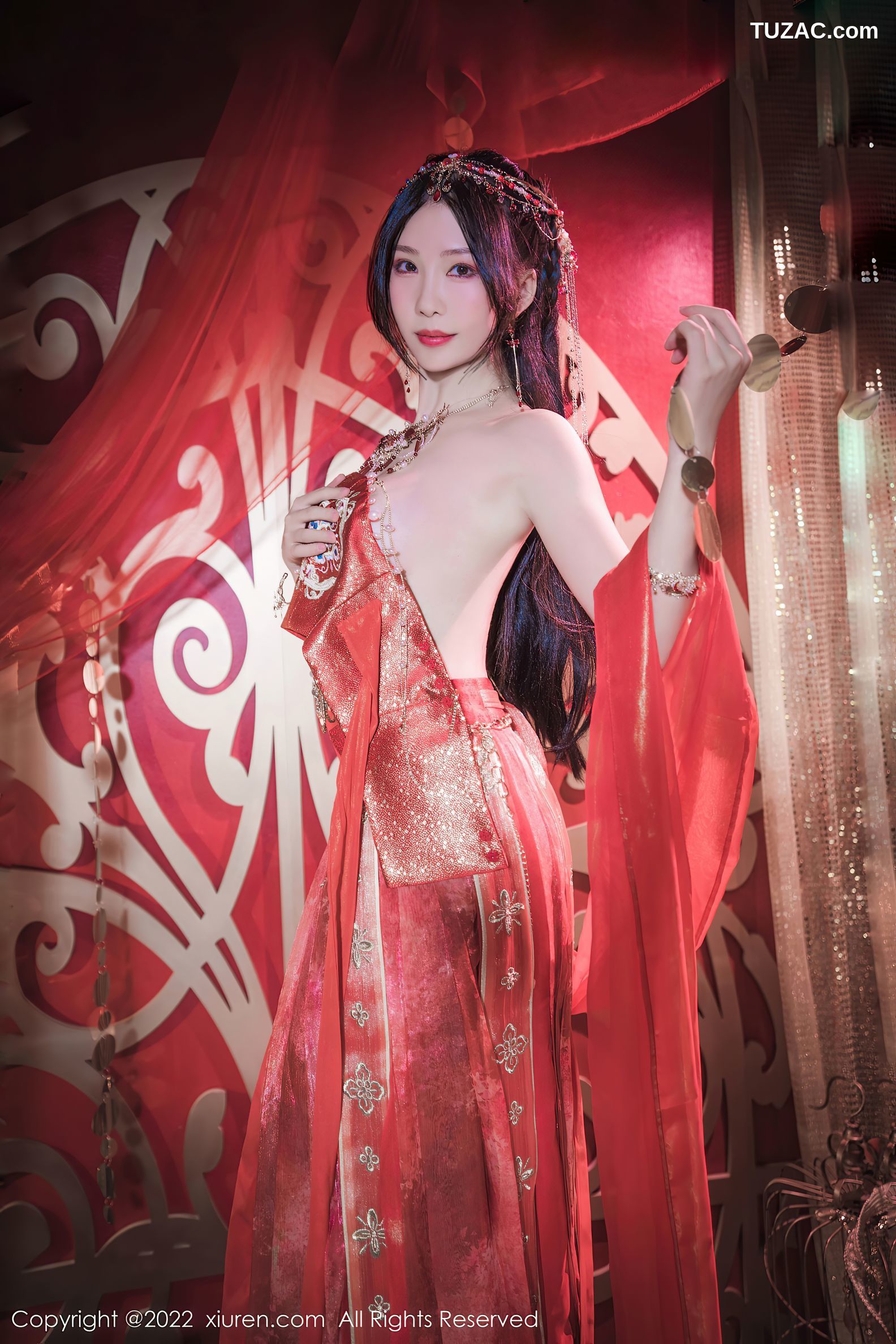 XiuRen-No.5699-利世-红裙西域公主红带束胸