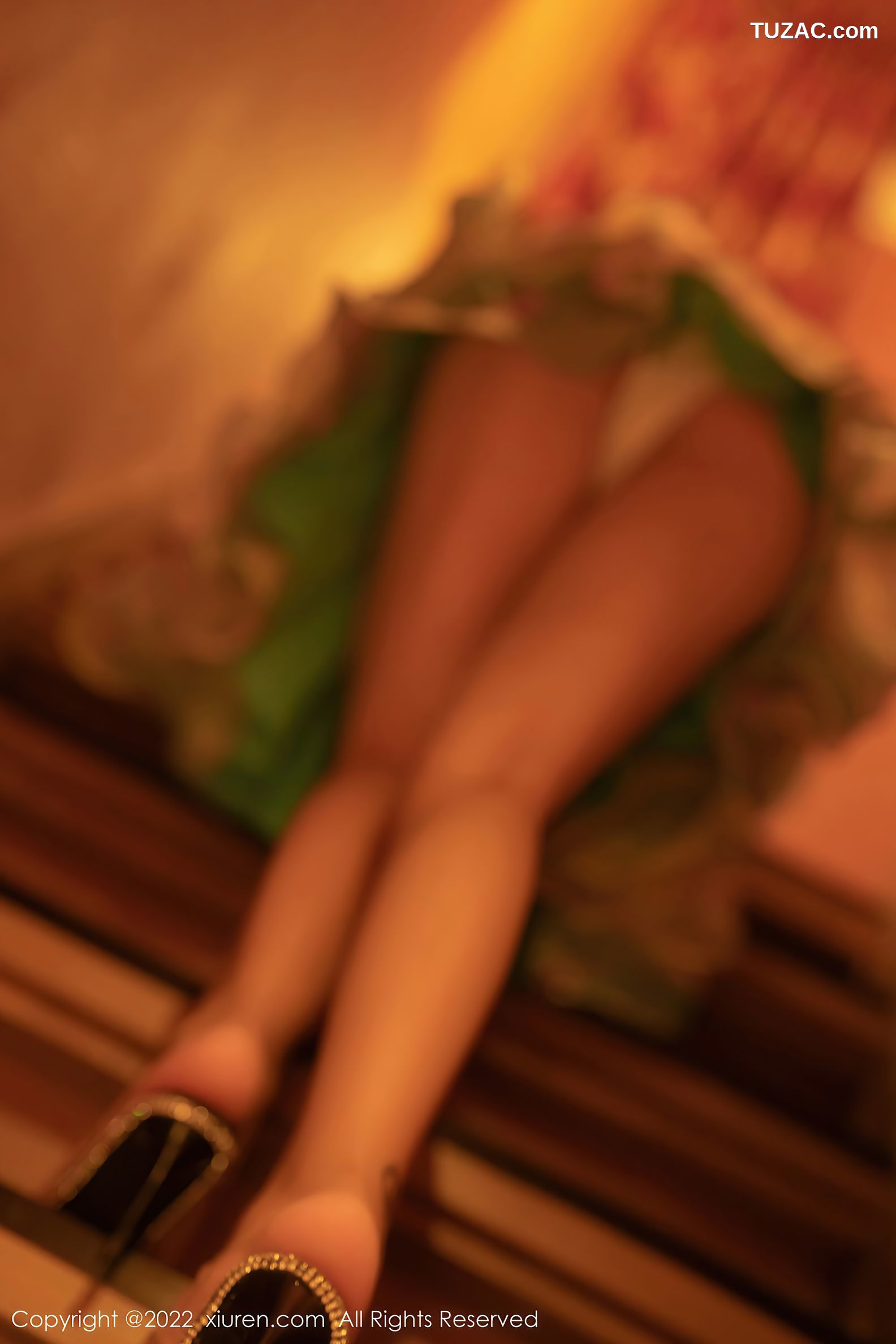 XiuRen-No.5749-露露-蓝裙黑色内衣丁字裤