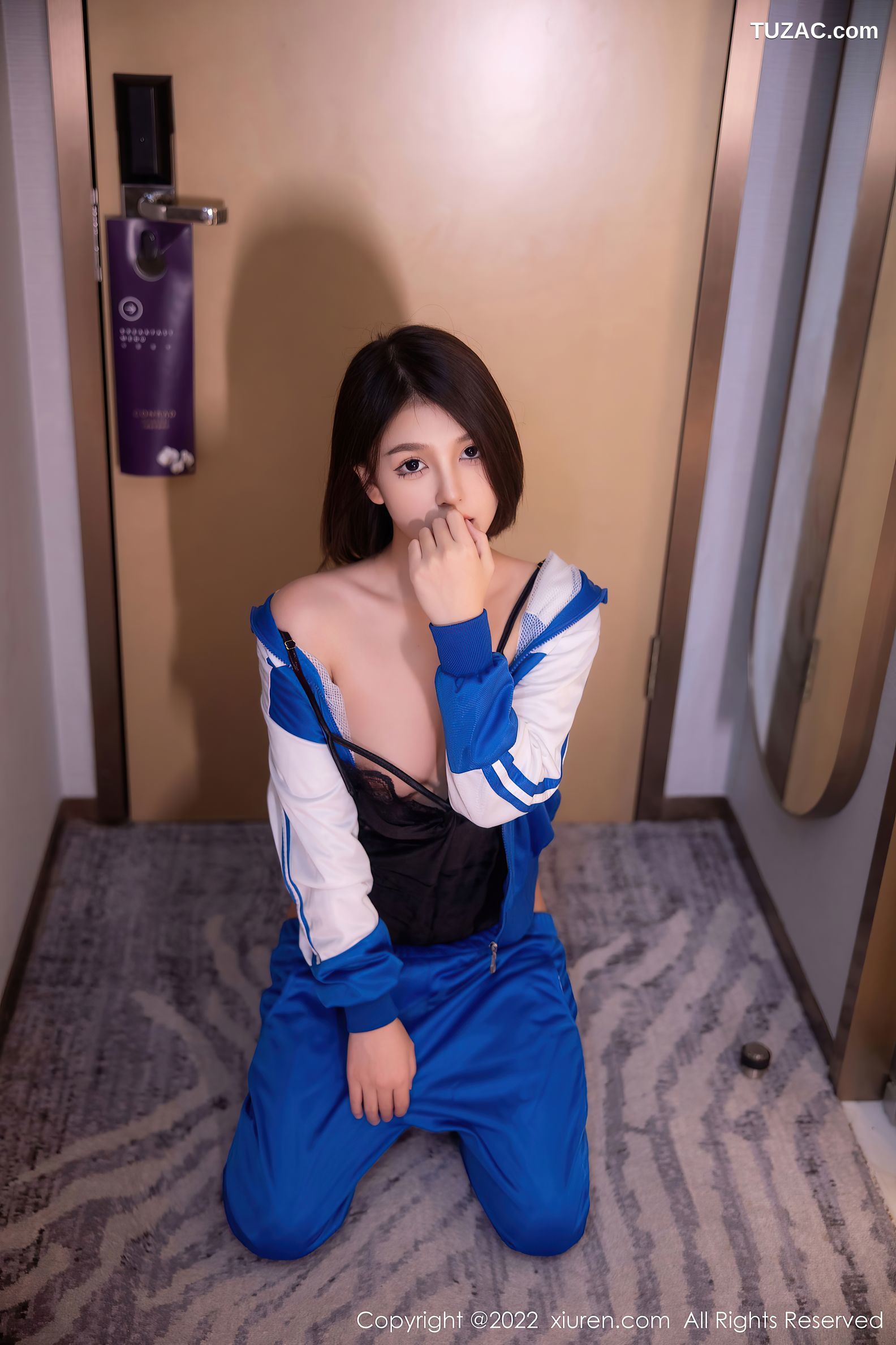 XiuRen-No.5766-美羊羊-运动服女生宾馆黑丝援交