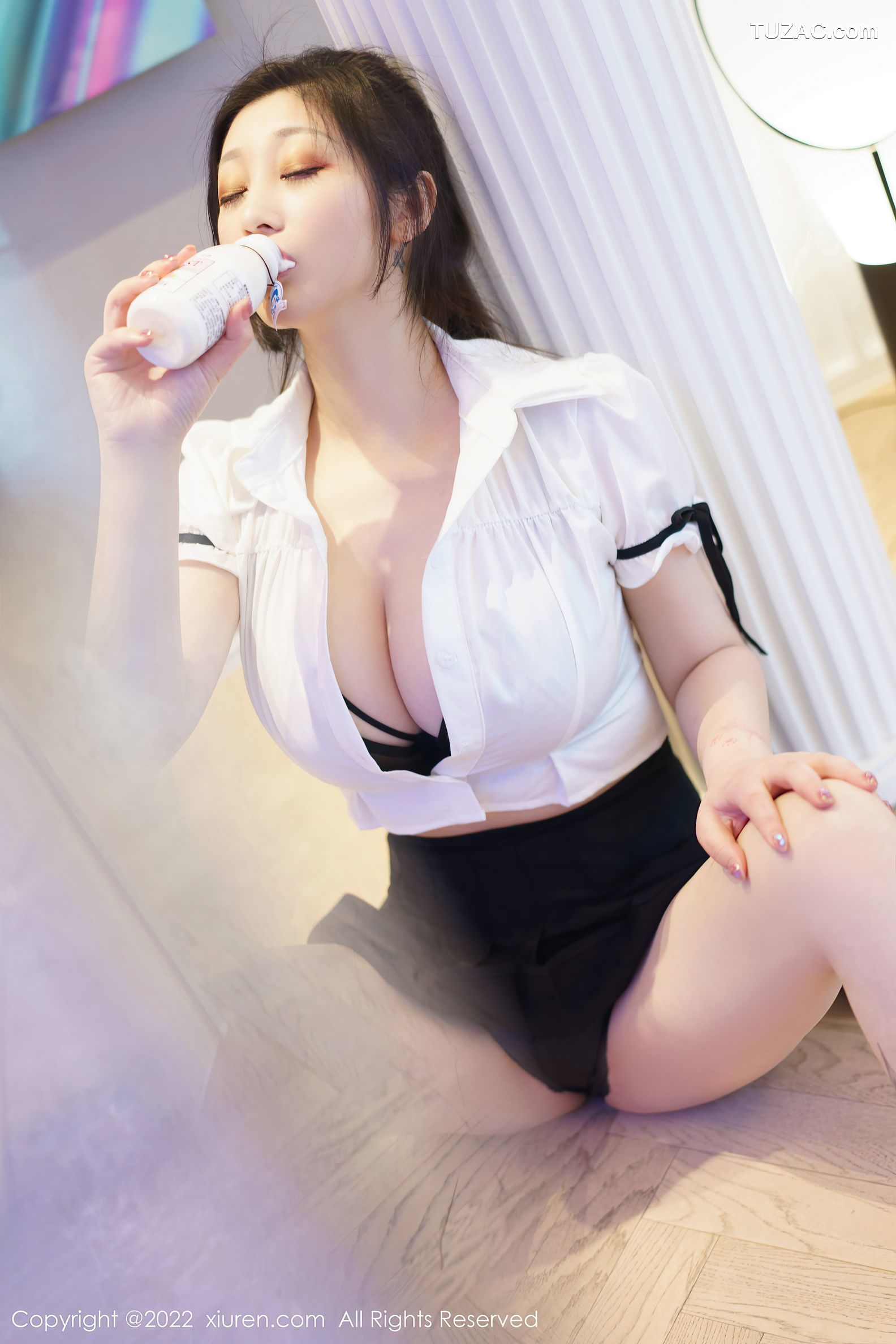 XiuRen-No.5807-妲己-超市女学生