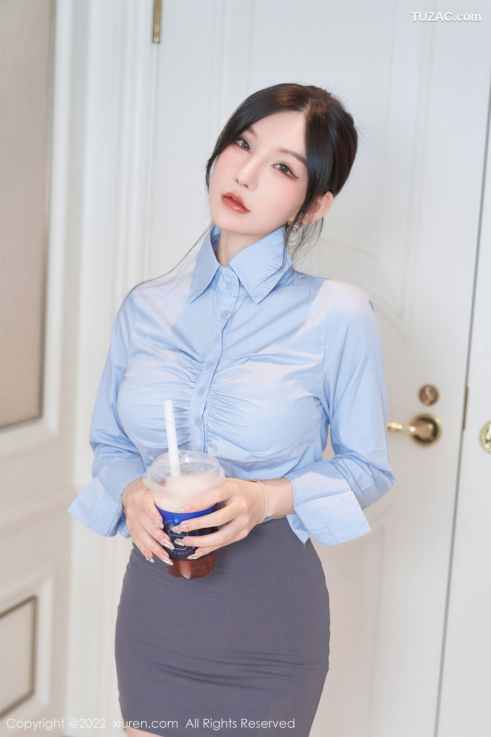 XiuRen-No.5812-周于希-实习女秘书