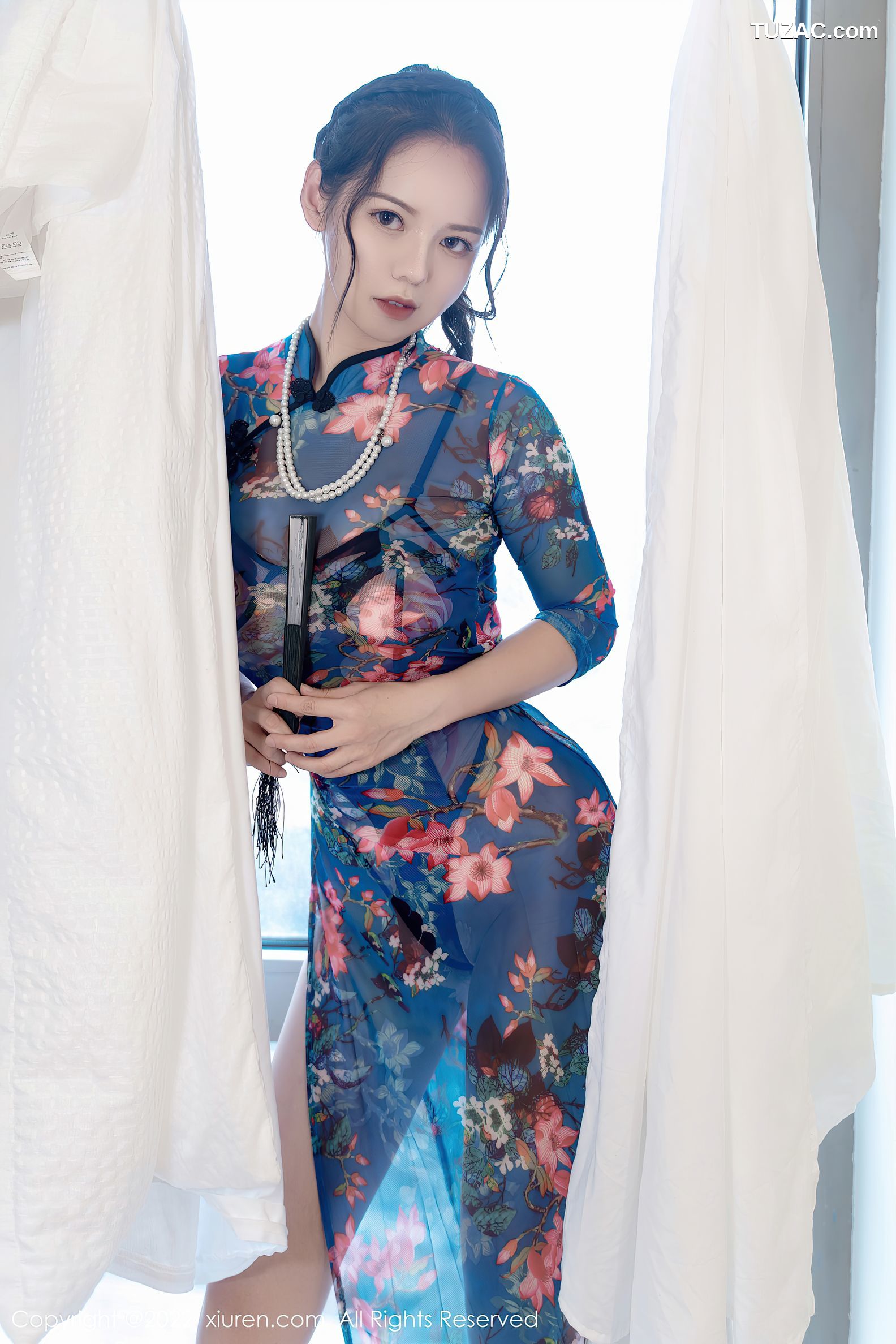 XiuRen-No.5819-大美妞儿-花旗袍