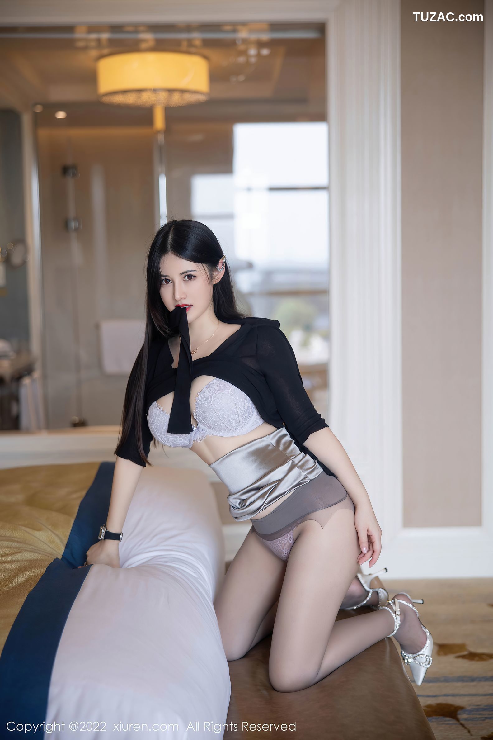 XiuRen-No.5829-诗诗