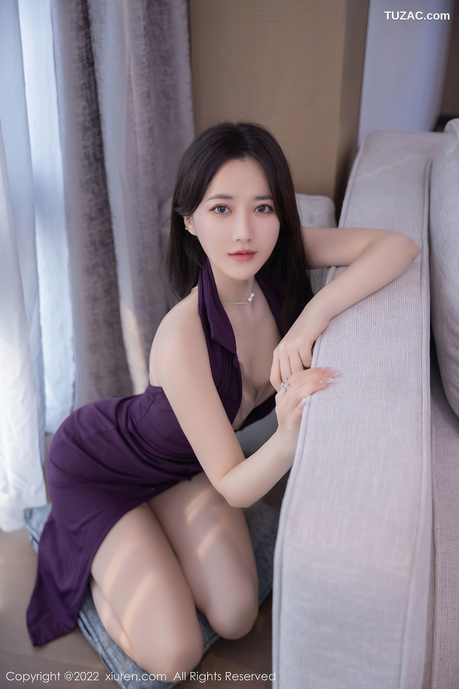 XiuRen-No.5847-鱼子酱-青莲色长裙