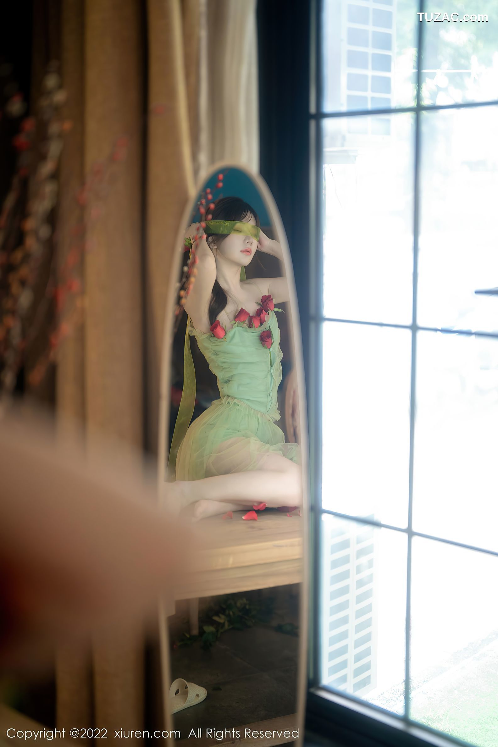 XiuRen-No.5875-婠婠么-绿纱裙鲜花公主