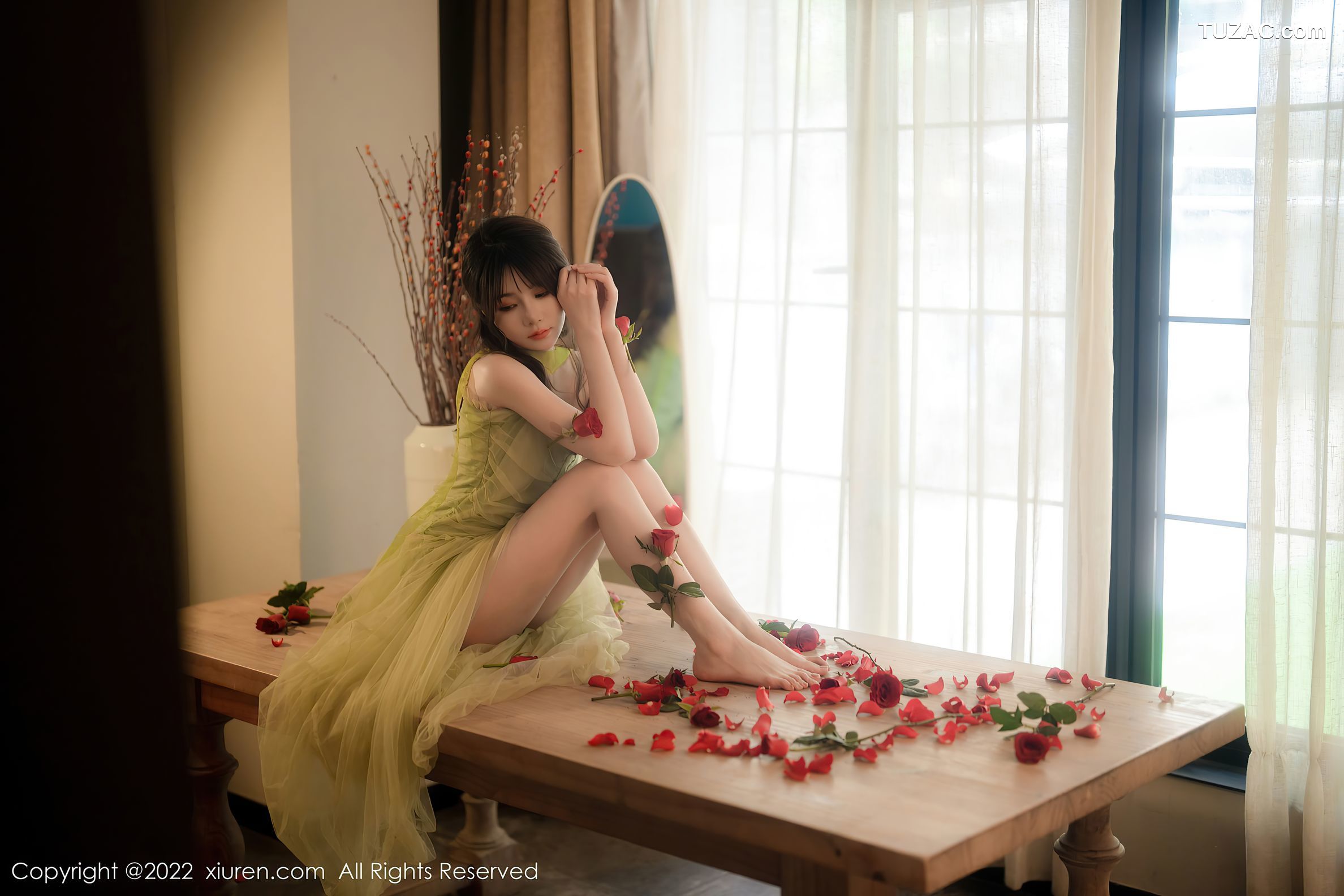 XiuRen-No.5875-婠婠么-绿纱裙鲜花公主