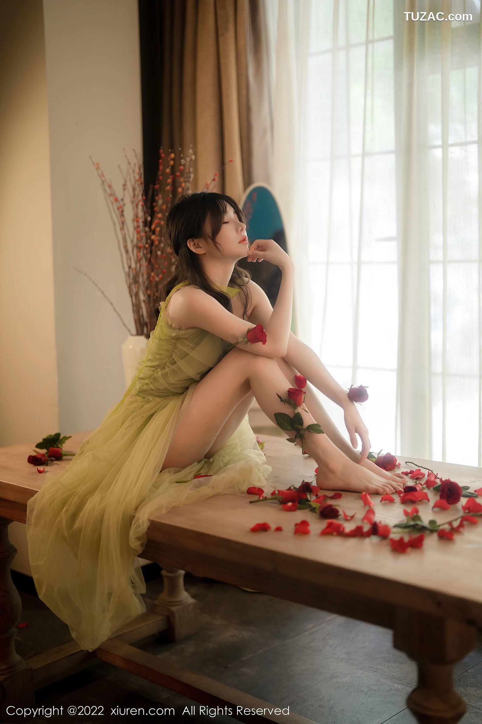 XiuRen-No.5875-婠婠么-绿纱裙鲜花公主