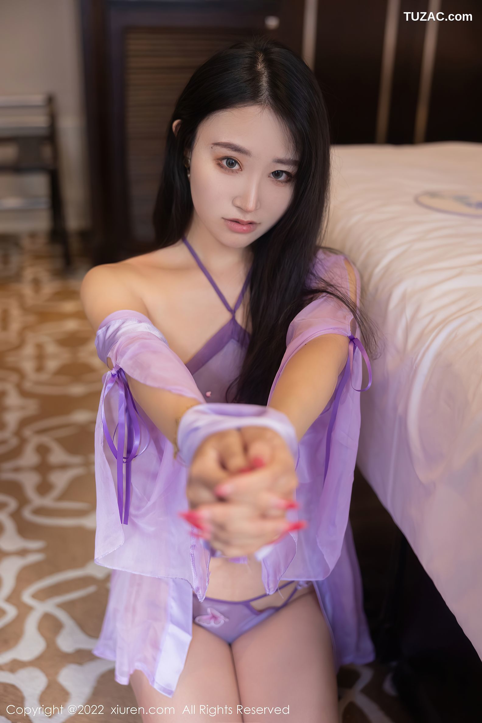 XiuRen-No.5883-司柠-私房床上性感紫色古装服饰
