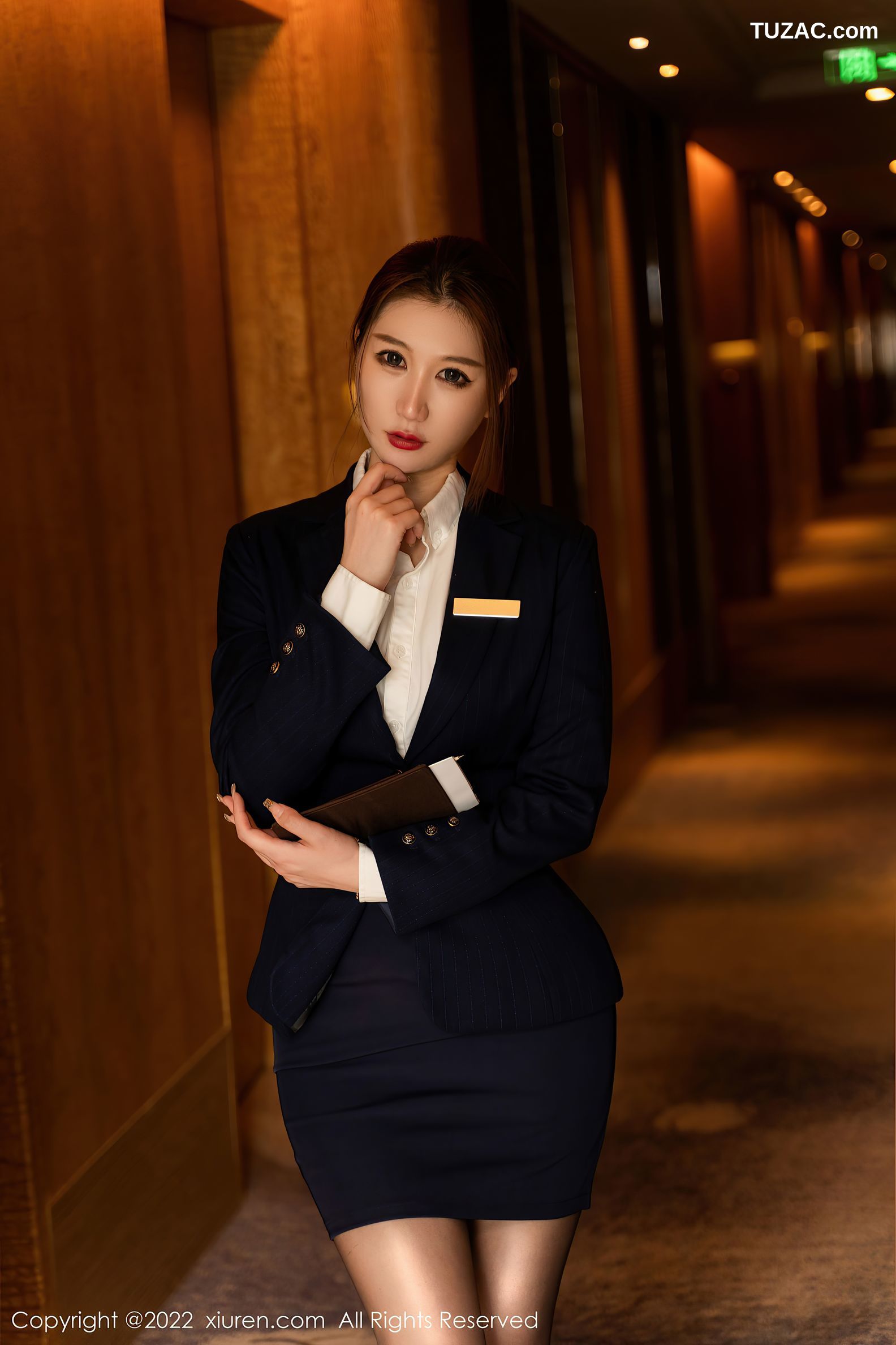 XiuRen-No.5918-顾乔楠-蓝色制服性感内衣超薄无内黑丝