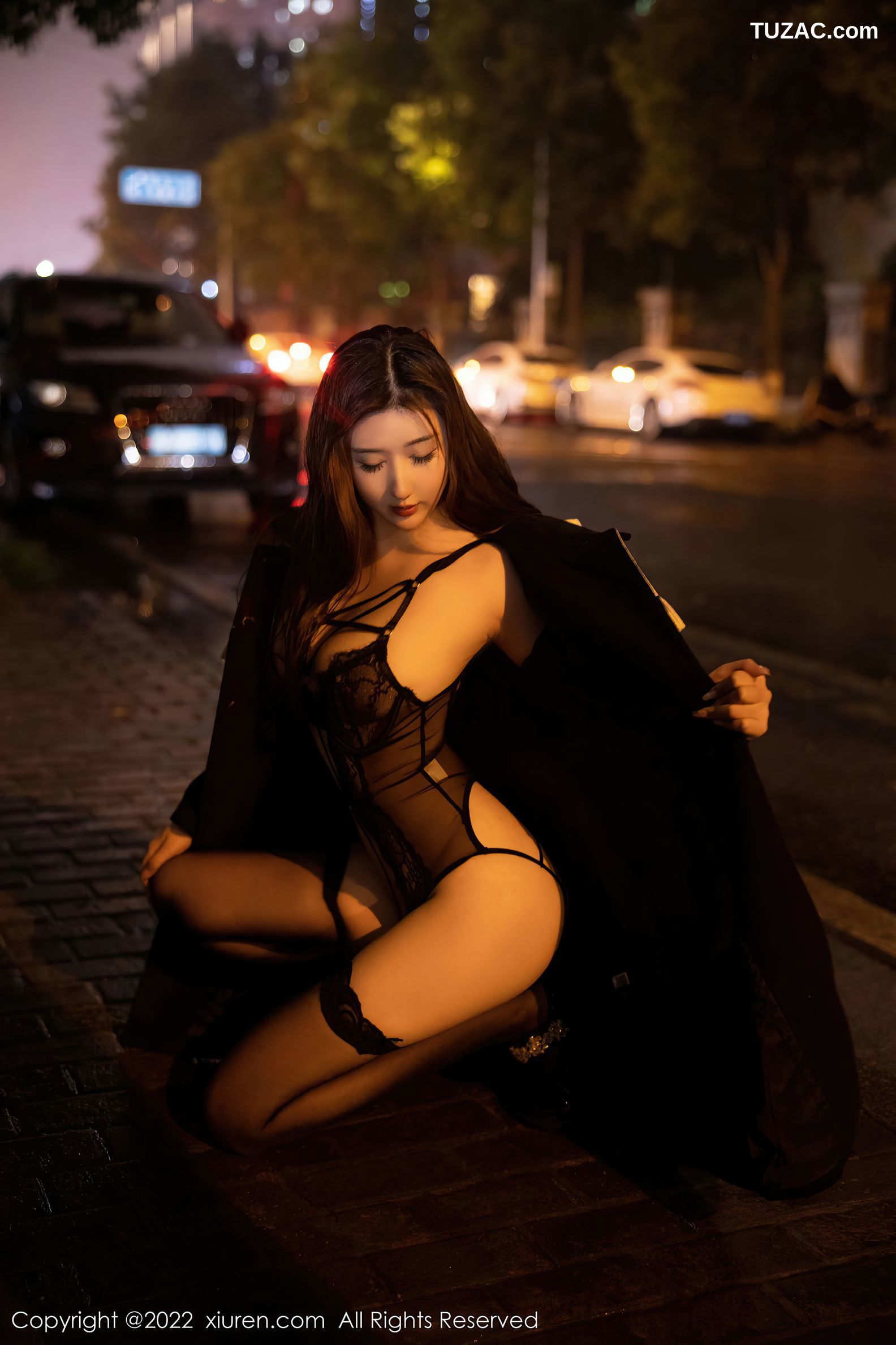 XiuRen-No.5984-江真真-浴缸场景性感黑色蕾丝内衣