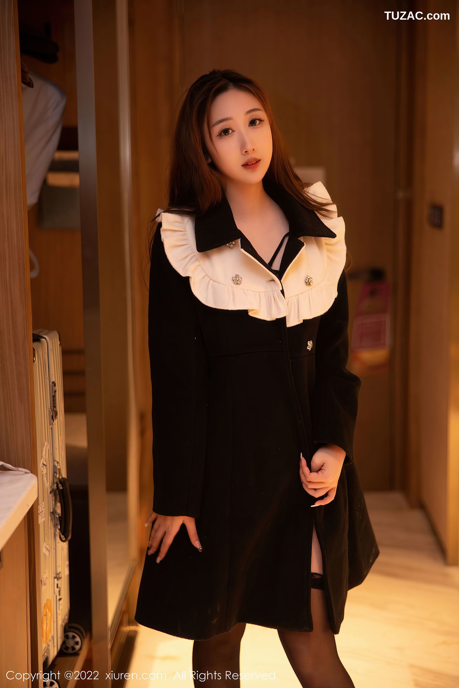 XiuRen-No.5984-江真真-浴缸场景性感黑色蕾丝内衣