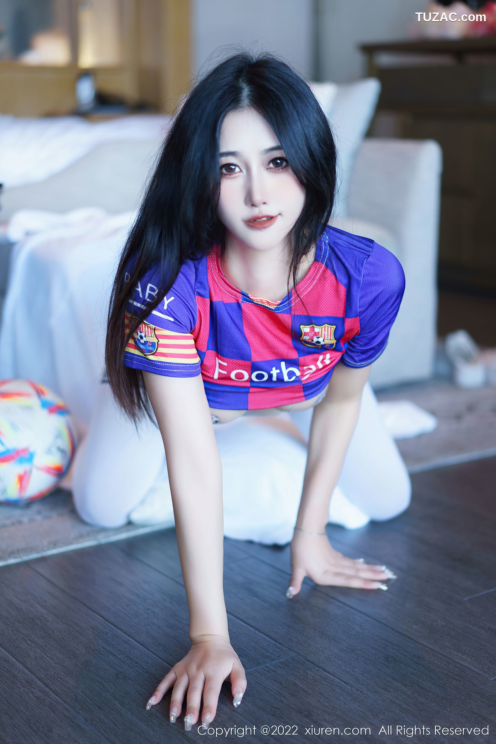 XiuRen秀人网-6004-阿姣-三亚旅拍足球宝贝主题性感球服