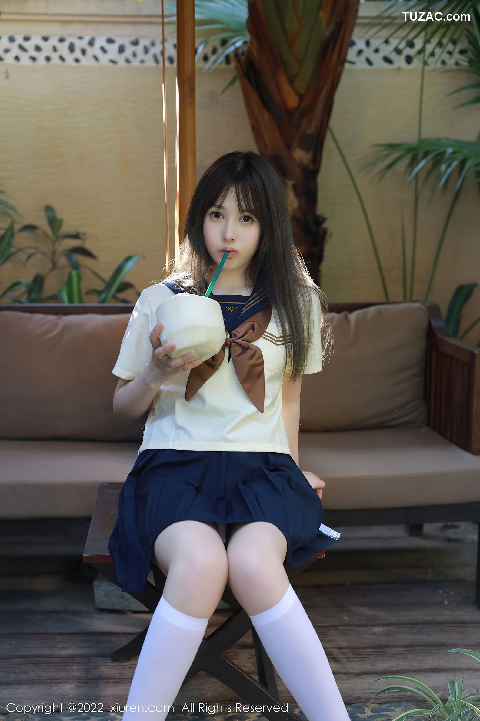 XiuRen秀人网-6021-艾莉-南京旅拍户外性感白色水手服