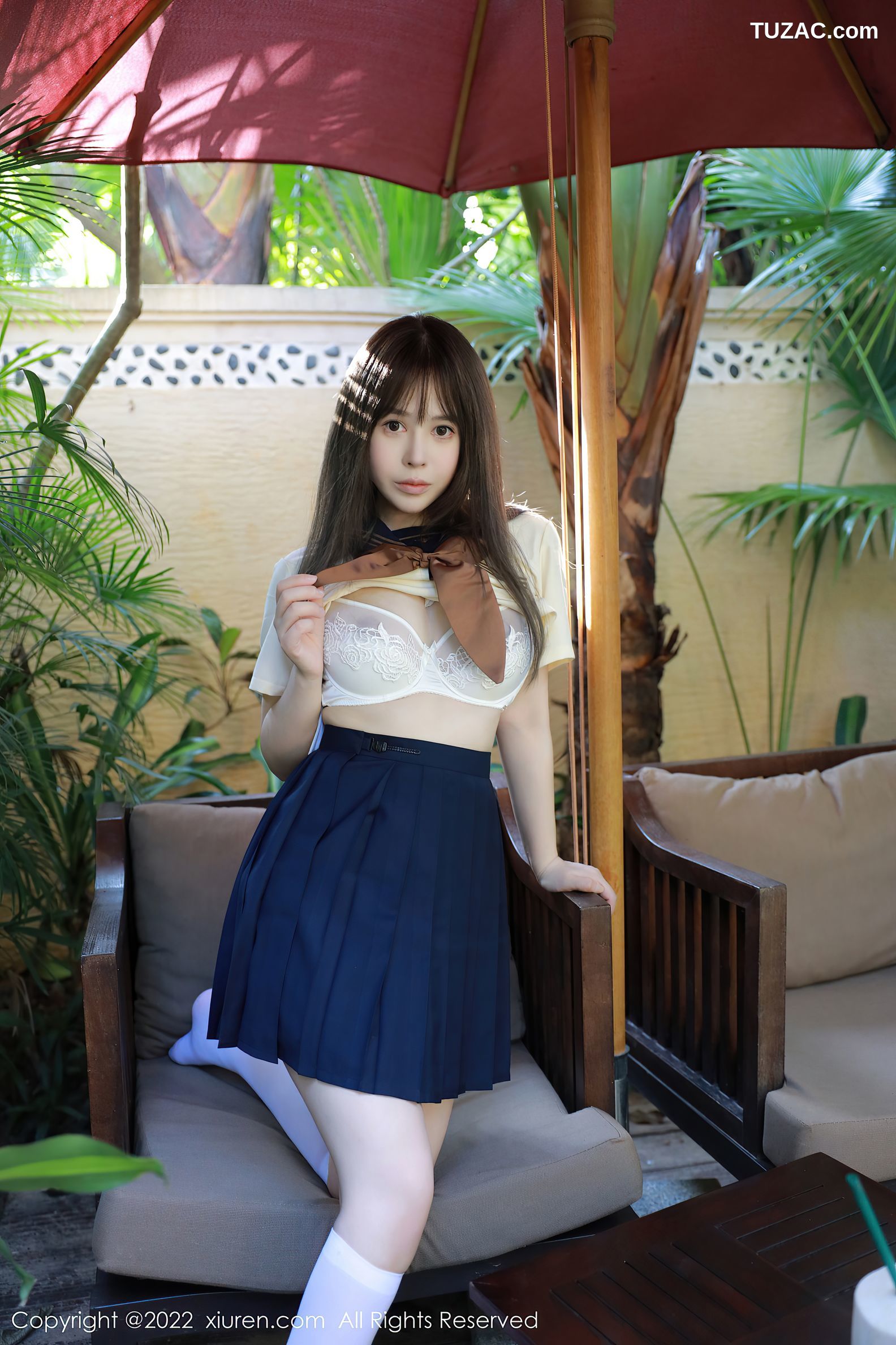 XiuRen秀人网-6021-艾莉-南京旅拍户外性感白色水手服