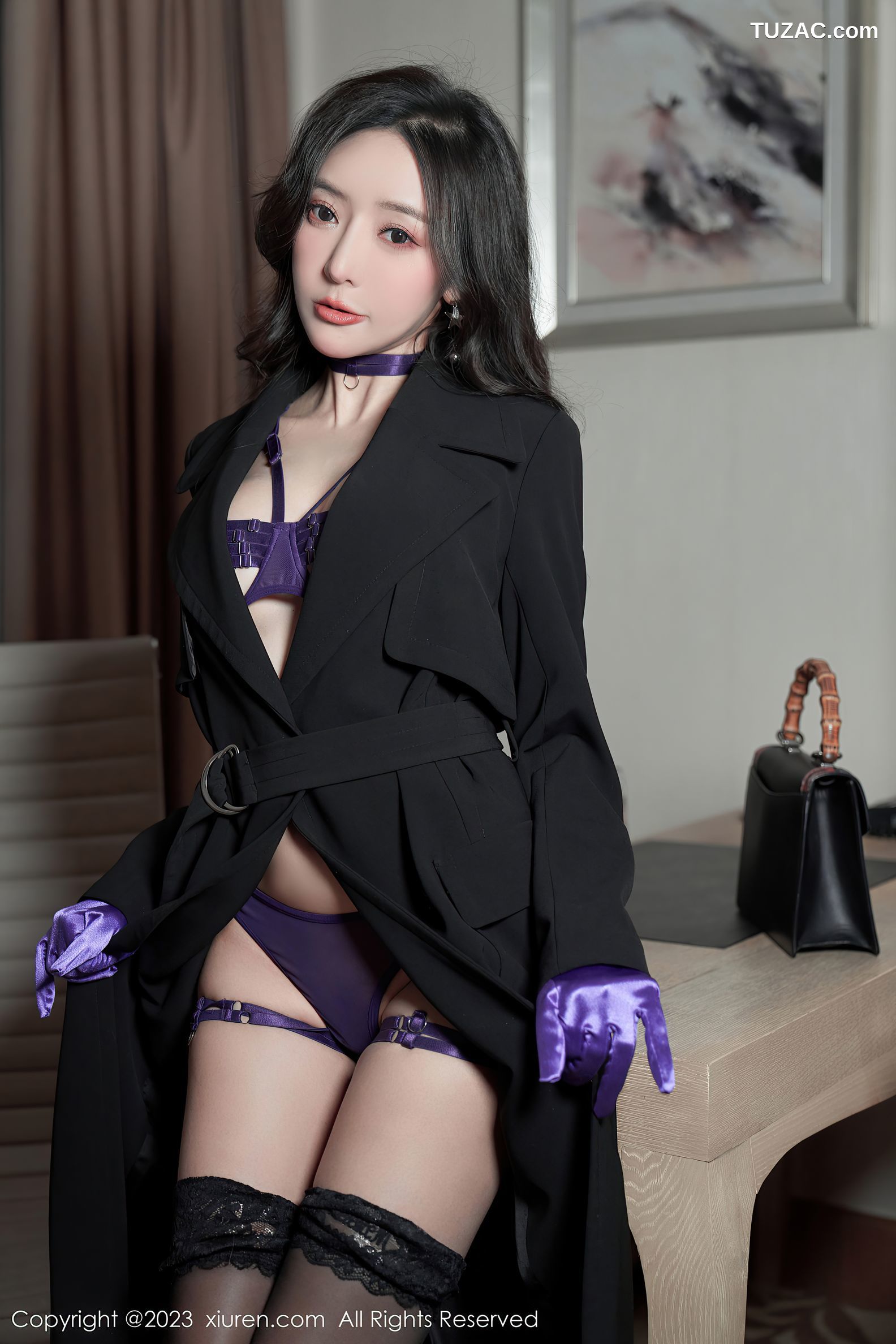 XiuRen秀人网-6078-王馨瑶-黑色外衣紫色情趣内衣