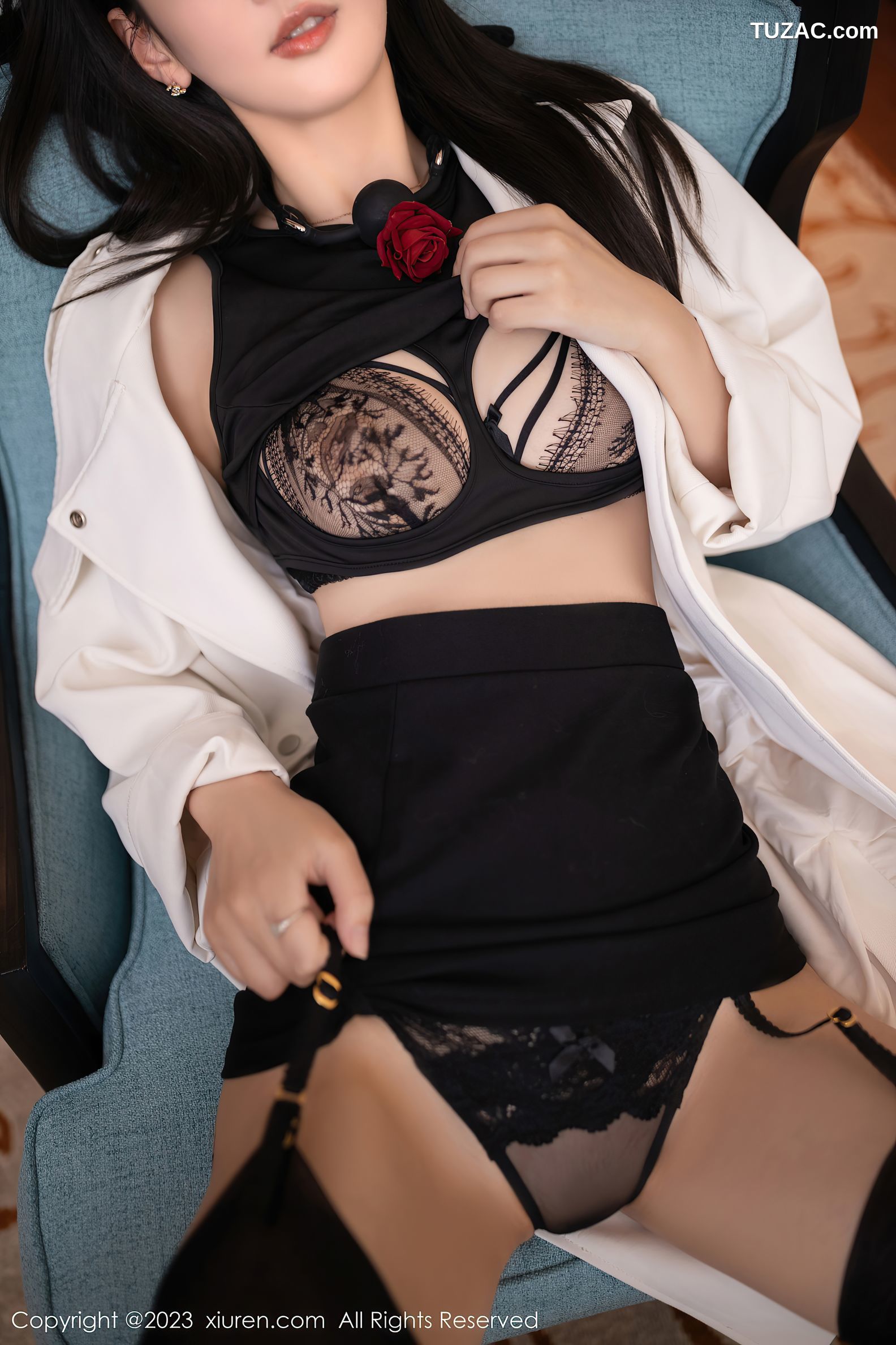 XiuRen秀人网-6079-唐安琪-白色外衣黑蕾丝内衣黑丝