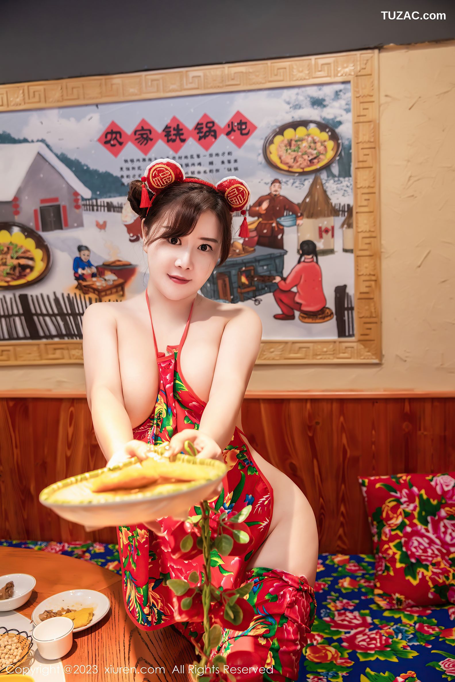 XiuRen秀人网-6121-王婉悠-餐桌场景东北大花布布兜