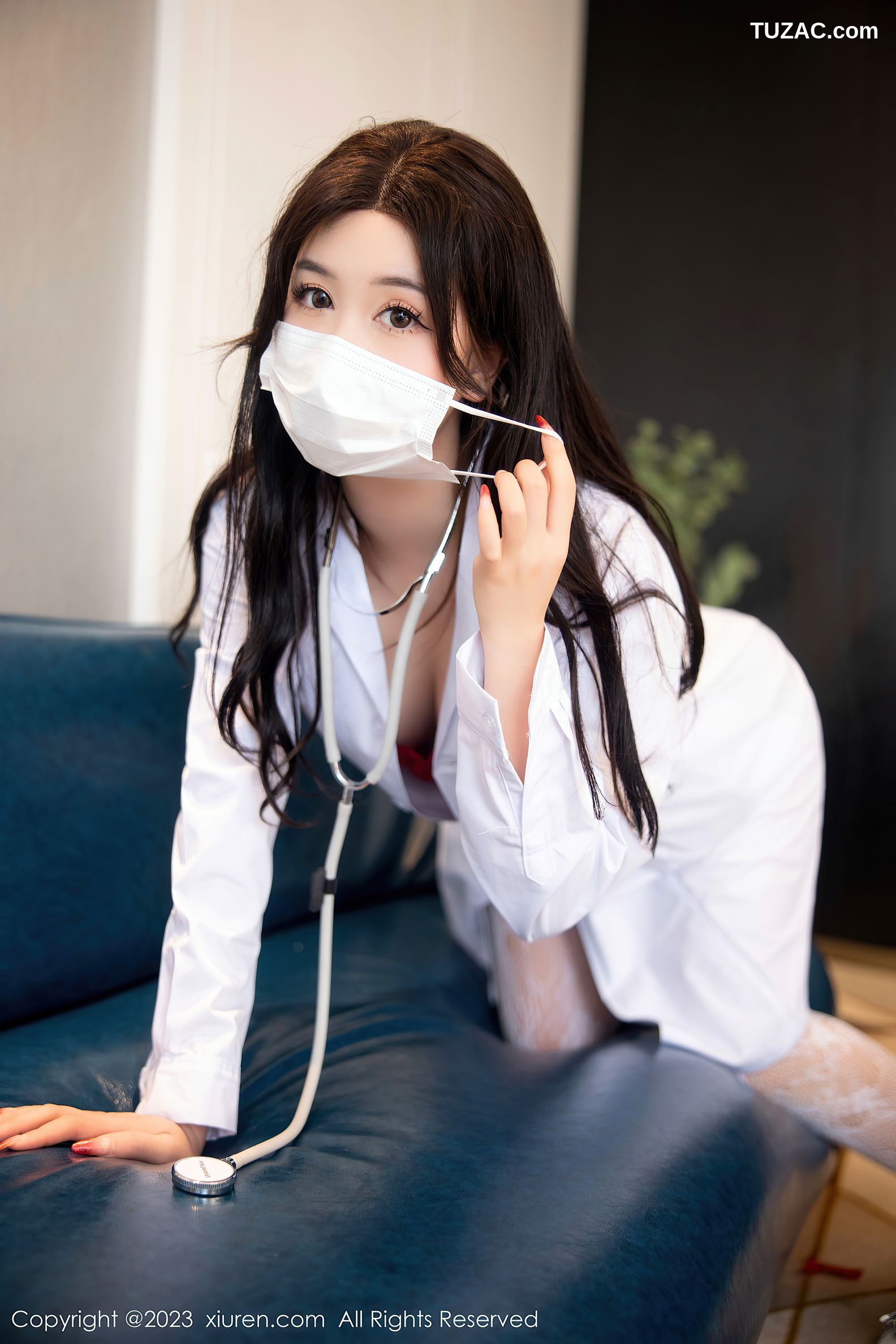 XiuRen秀人网-6130-江真真-护士服红色蕾丝内衣蕾丝袜