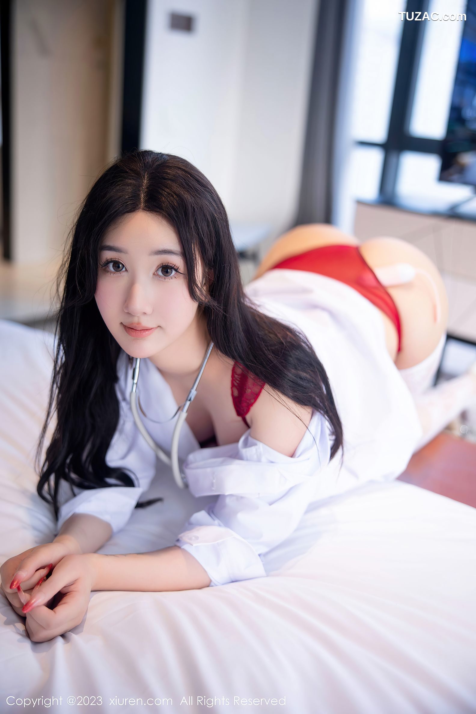 XiuRen秀人网-6130-江真真-护士服红色蕾丝内衣蕾丝袜