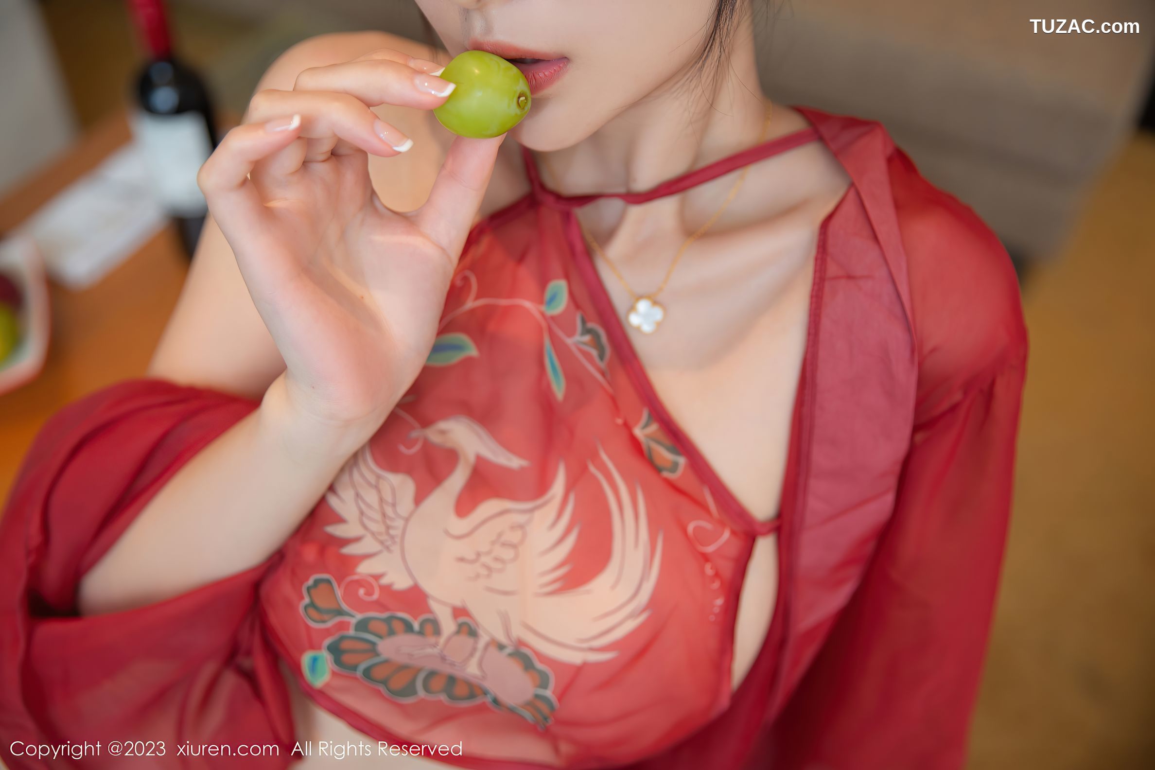 XiuRen秀人网-6161-熊小诺-红色古装服饰肉丝
