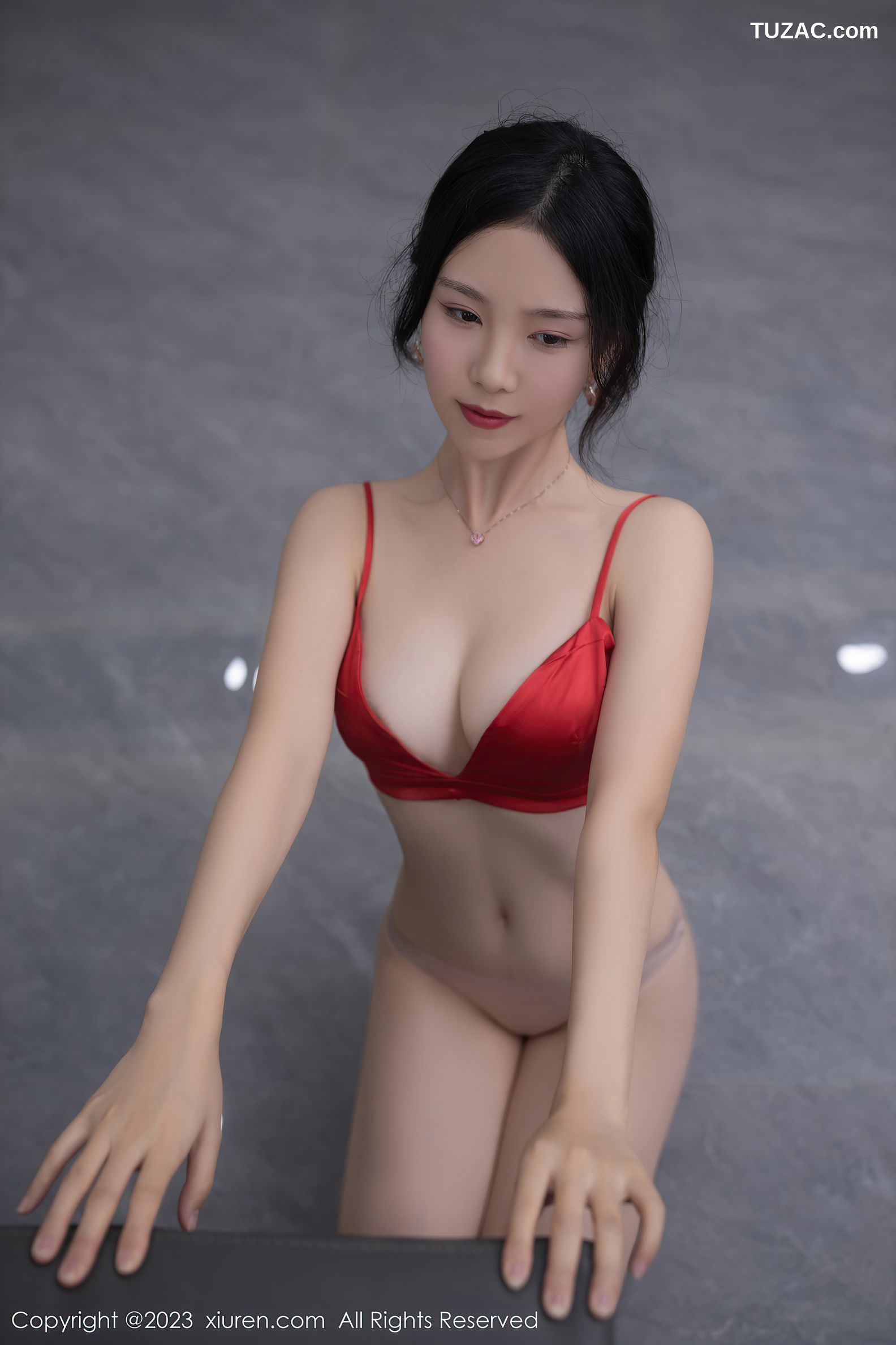 XiuRen秀人网-6189-利世-女老板角色红色薄透上衣红短裙红色内衣