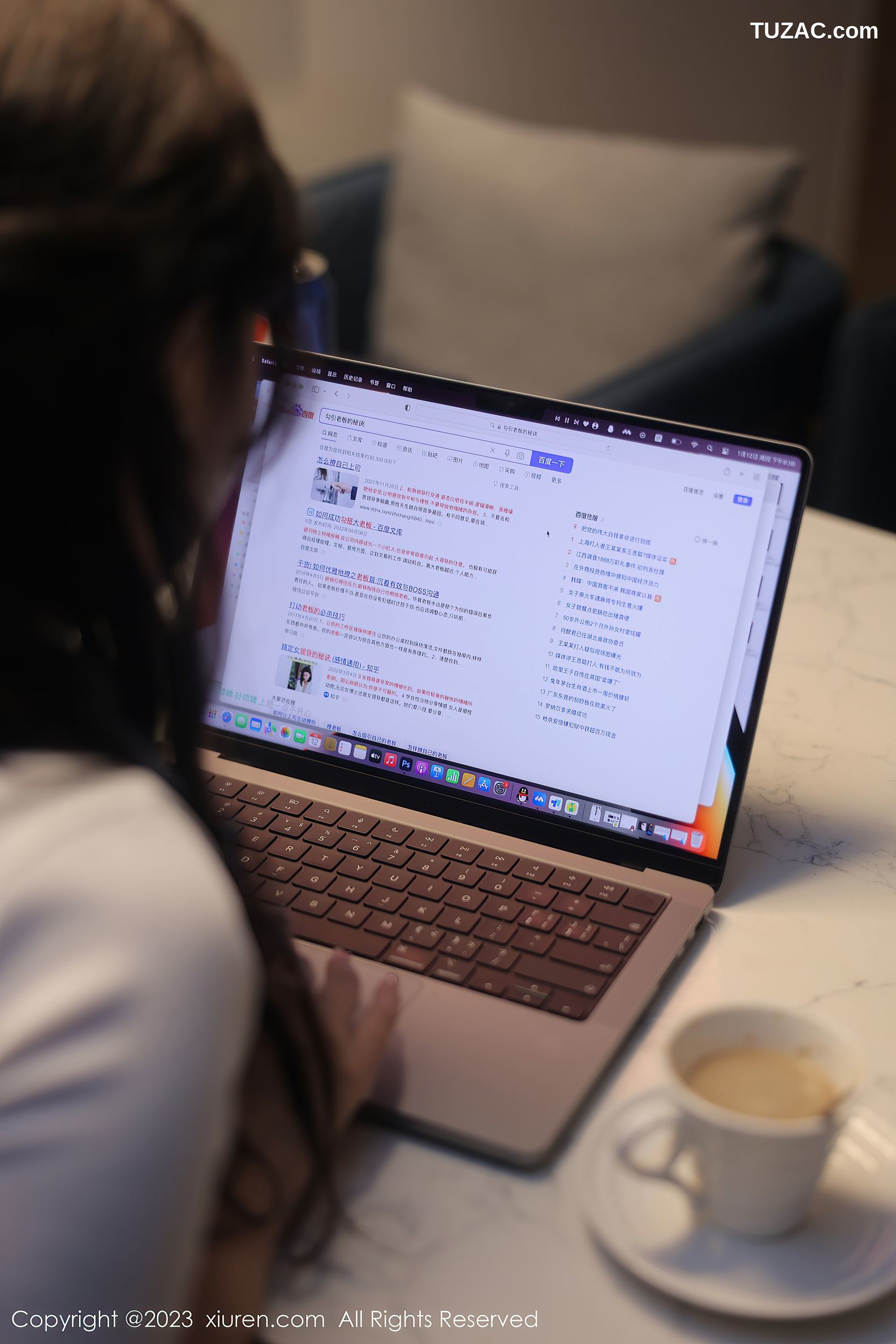 XiuRen秀人网-6207-江真真-白色OL职业装淡蓝蕾丝内衣