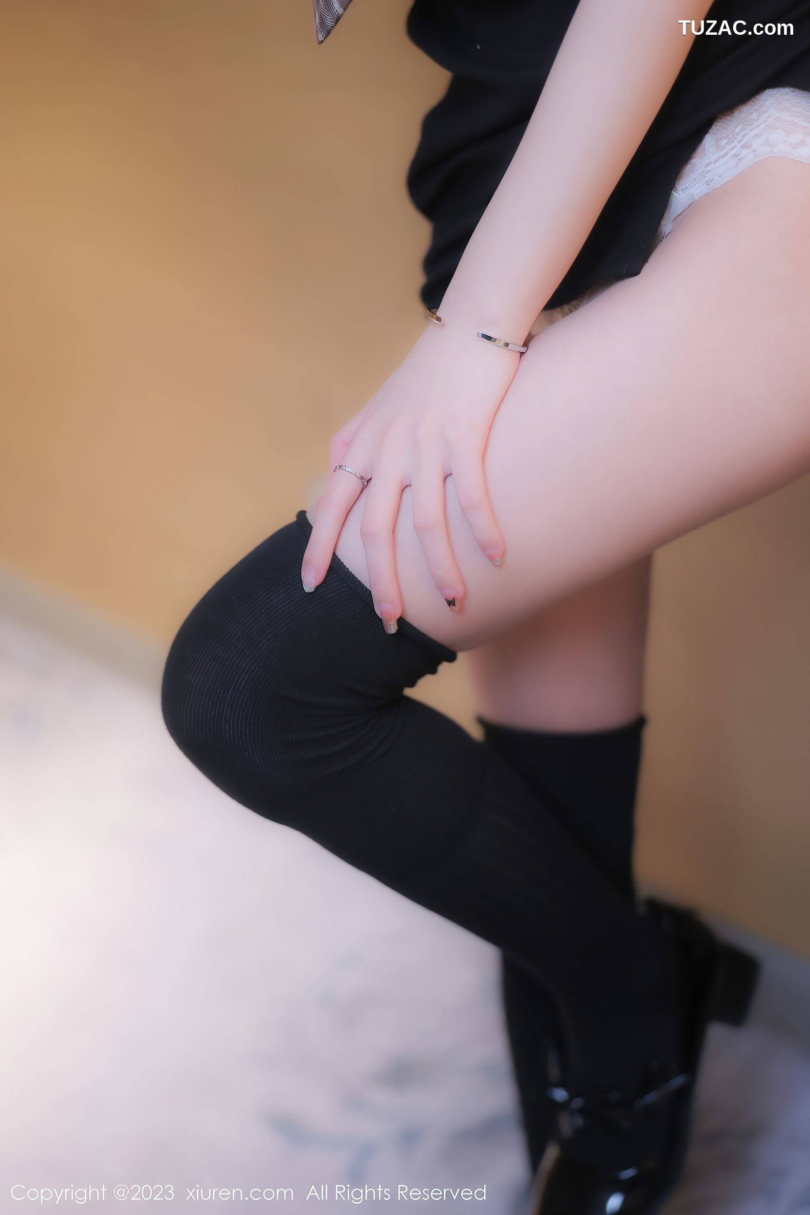 XiuRen秀人网-6210-谢小蒽-学生制服白色蕾丝内衣