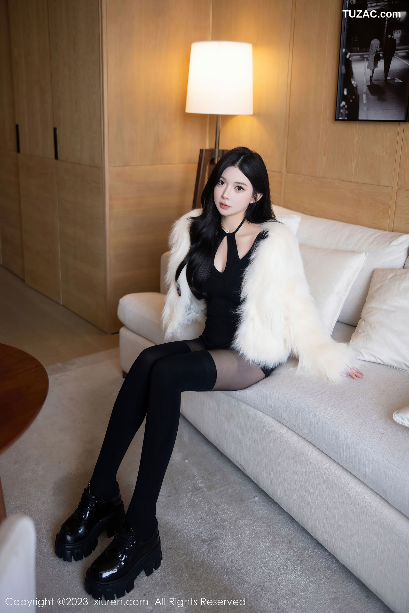 XiuRen秀人网-6212-林珊珊-黑色收身服饰黑色轻透蕾丝内衣