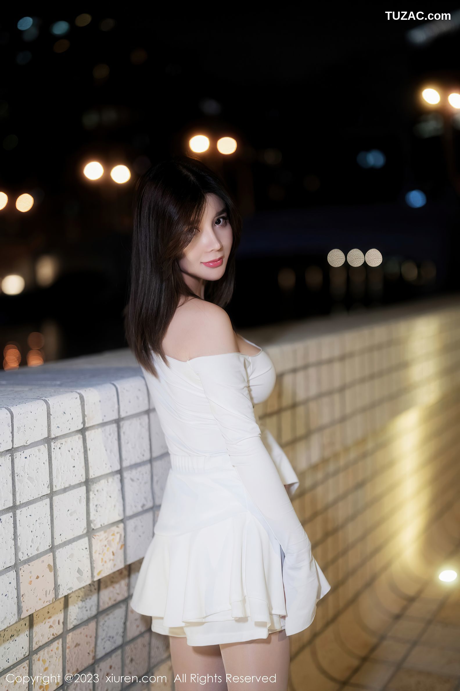 XiuRen秀人网-6218-周jojobaby-露肩白裙超薄肉丝