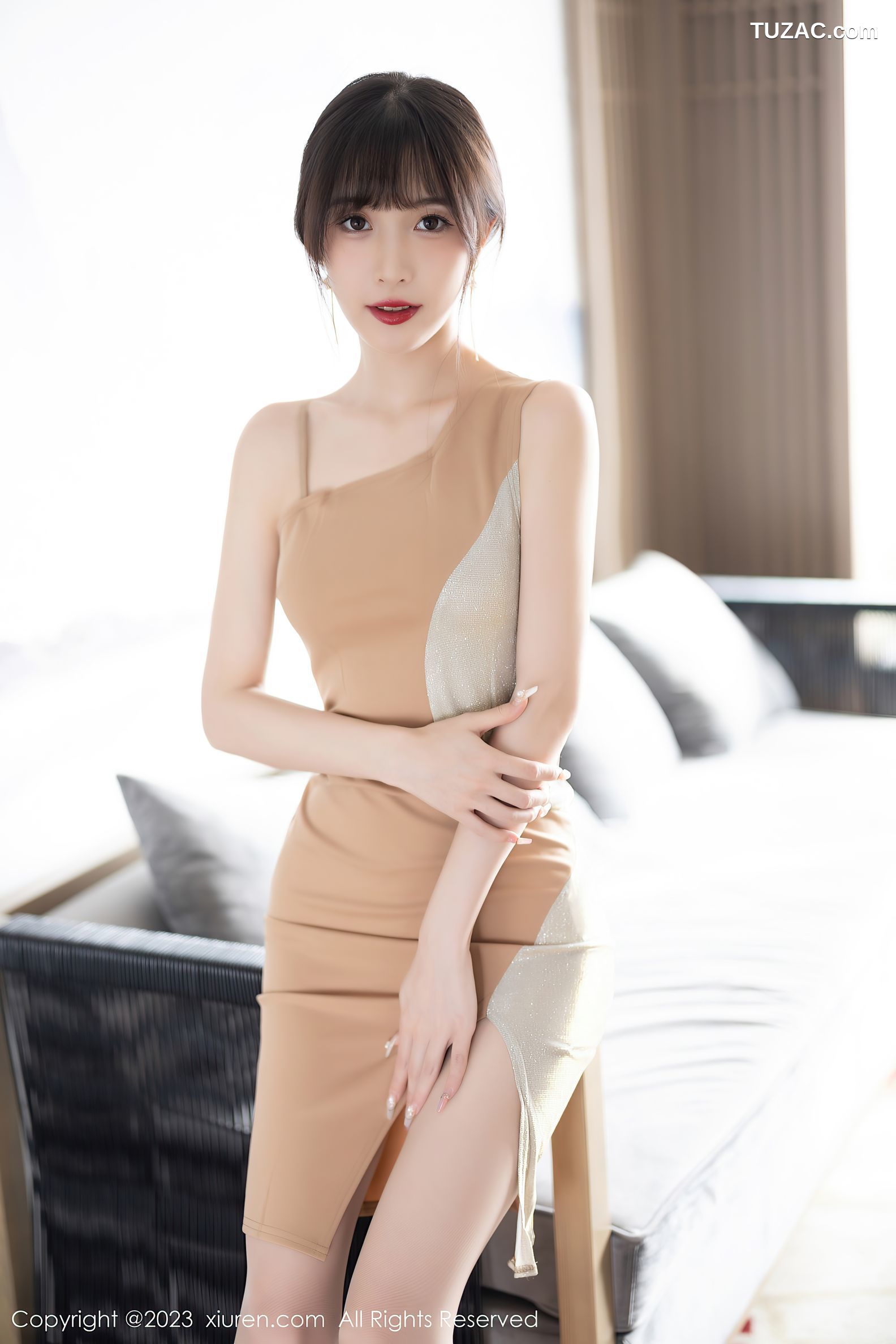 XiuRen秀人网-6236-林星阑-咖啡色连衣裙白色蕾丝内衣肉丝