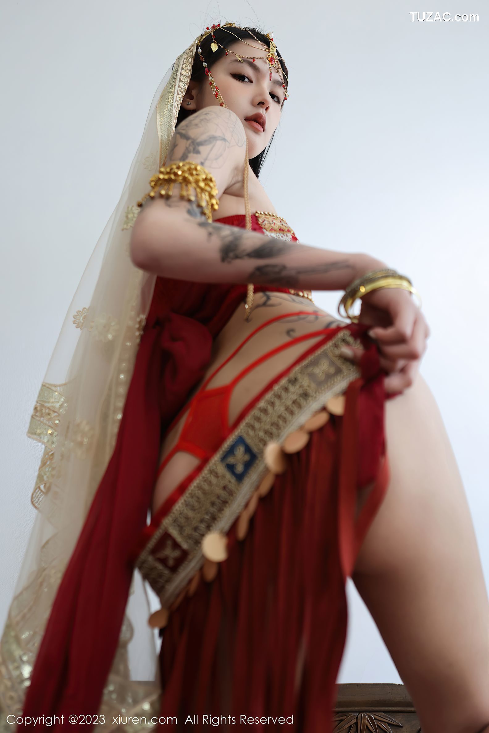 XiuRen秀人网-6240-乔一一-异域风情舞女服饰