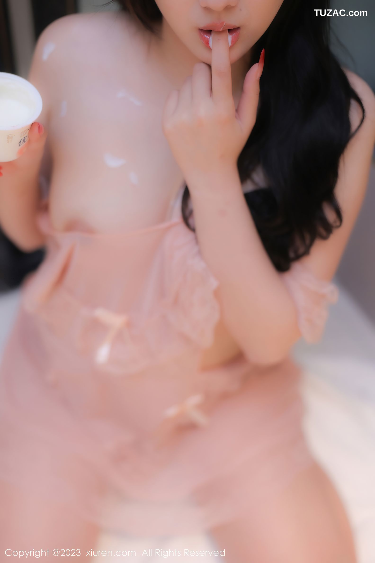 XiuRen秀人网-6243-江真真-浴室场景淡粉色蕾丝情趣服